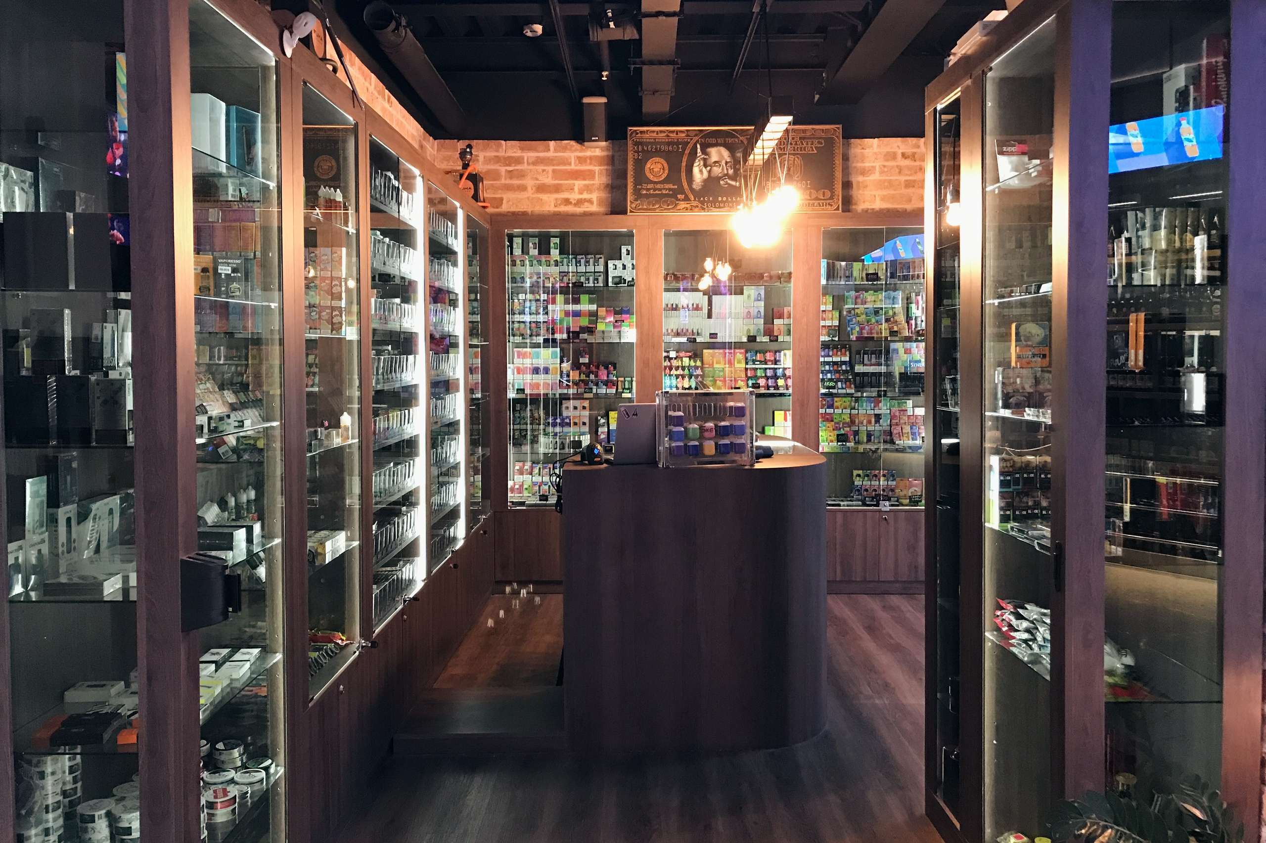 Табачные витрины на заказ | Специализированные шкафы для магазинов. Мебель для бизнеса: Блог о торговом оборудовании на заказ в Москве