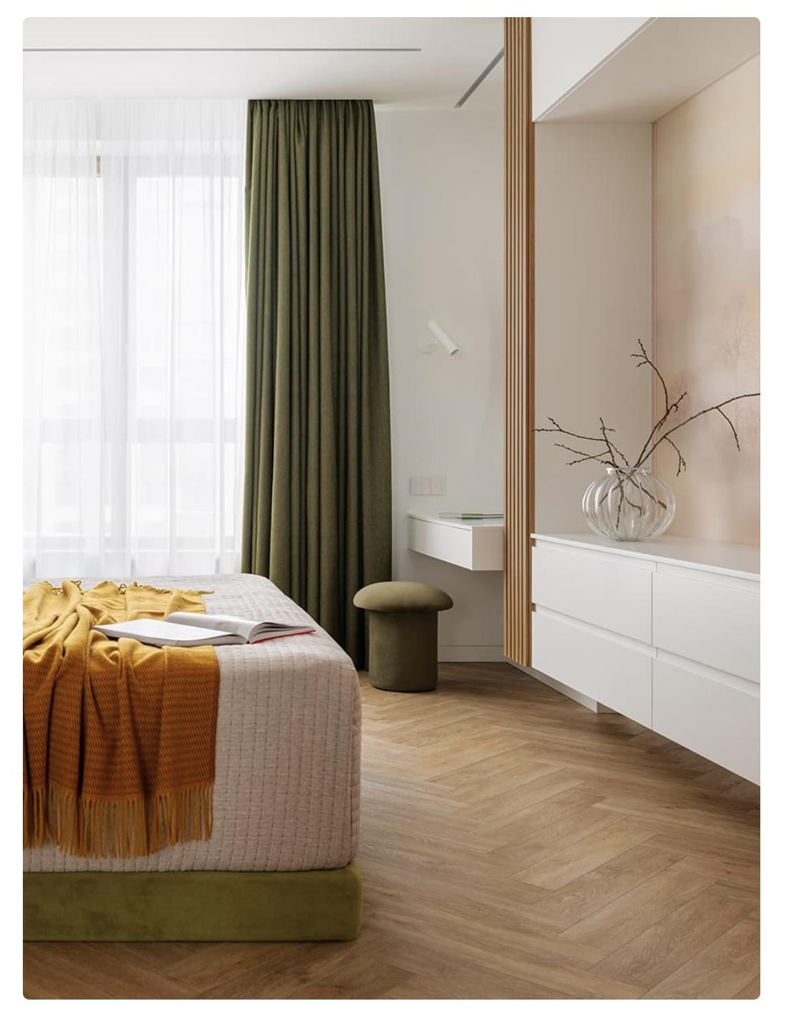 Изумрудные акценты в светлом интерьере екатеринбургской квартиры | AffDesign. Интерьерный фотограф. Фотограф архитектуры