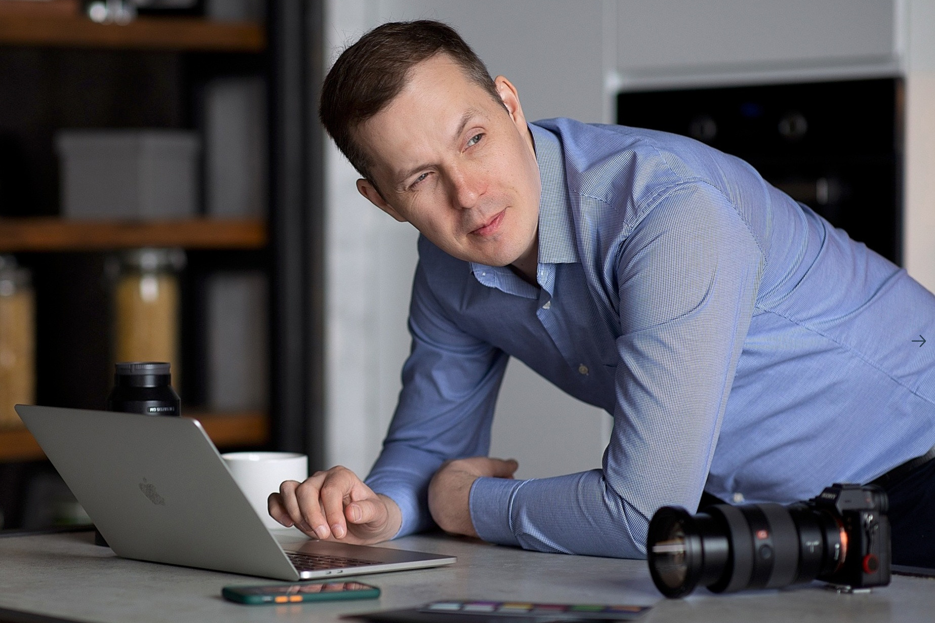 Деловой портрет — бизнес-фотосессия в Санкт-Петербурге. Сергей Горшенин — профессиональный фотограф