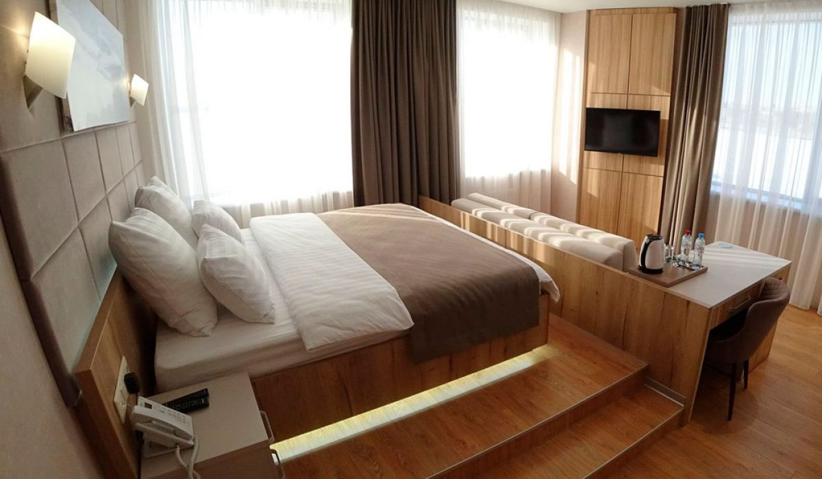 Отели и номера для фотосъемки. Свадебный фотограф в Екатеринбурге