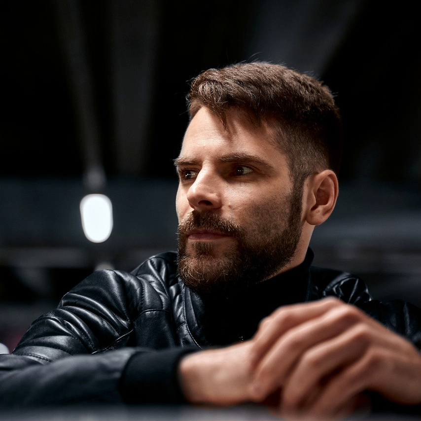 Контакты. Фотограф Алексей Гострик | Санкт-Петербург