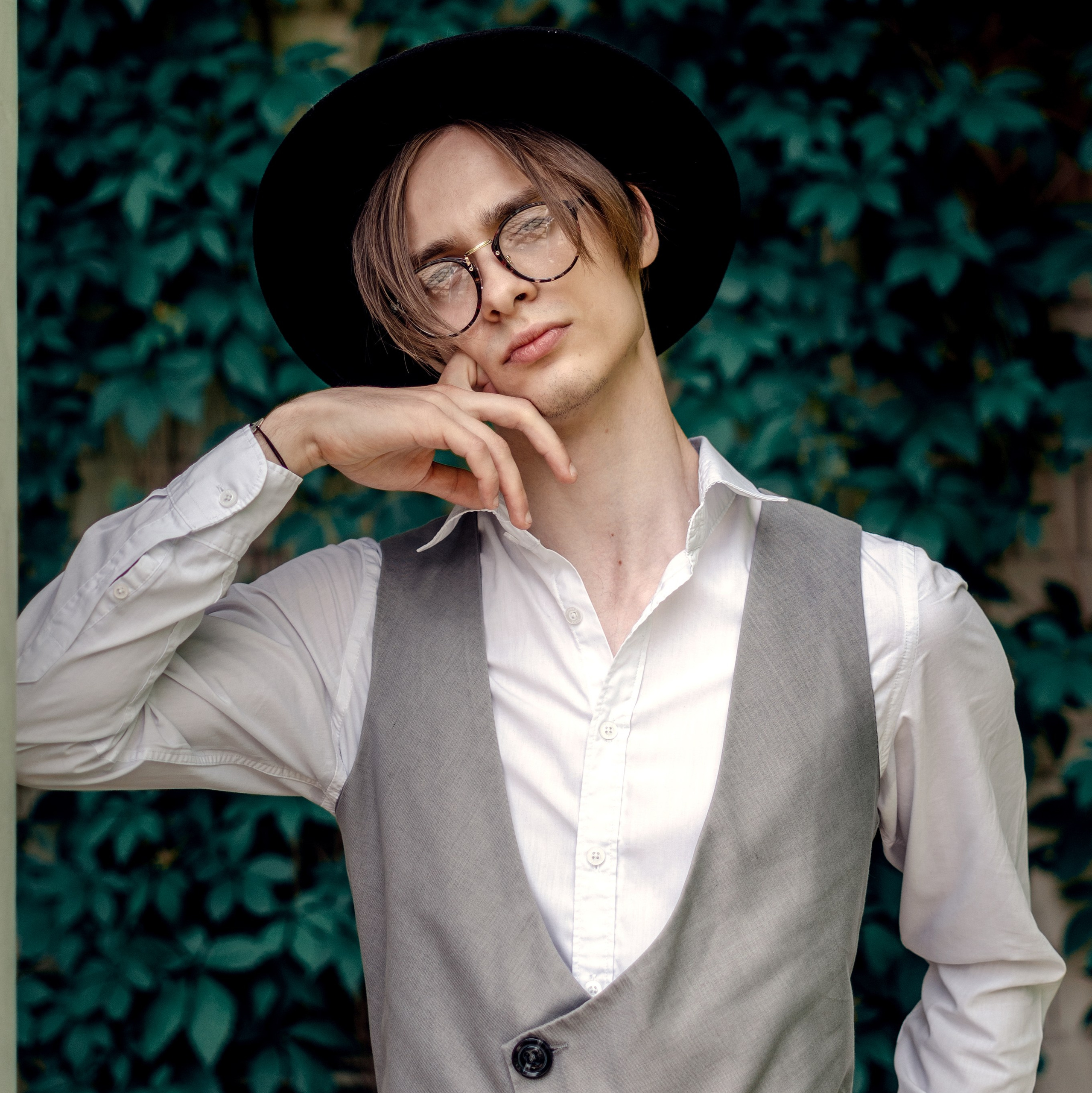 Контакты. Фотограф Анисин Денис