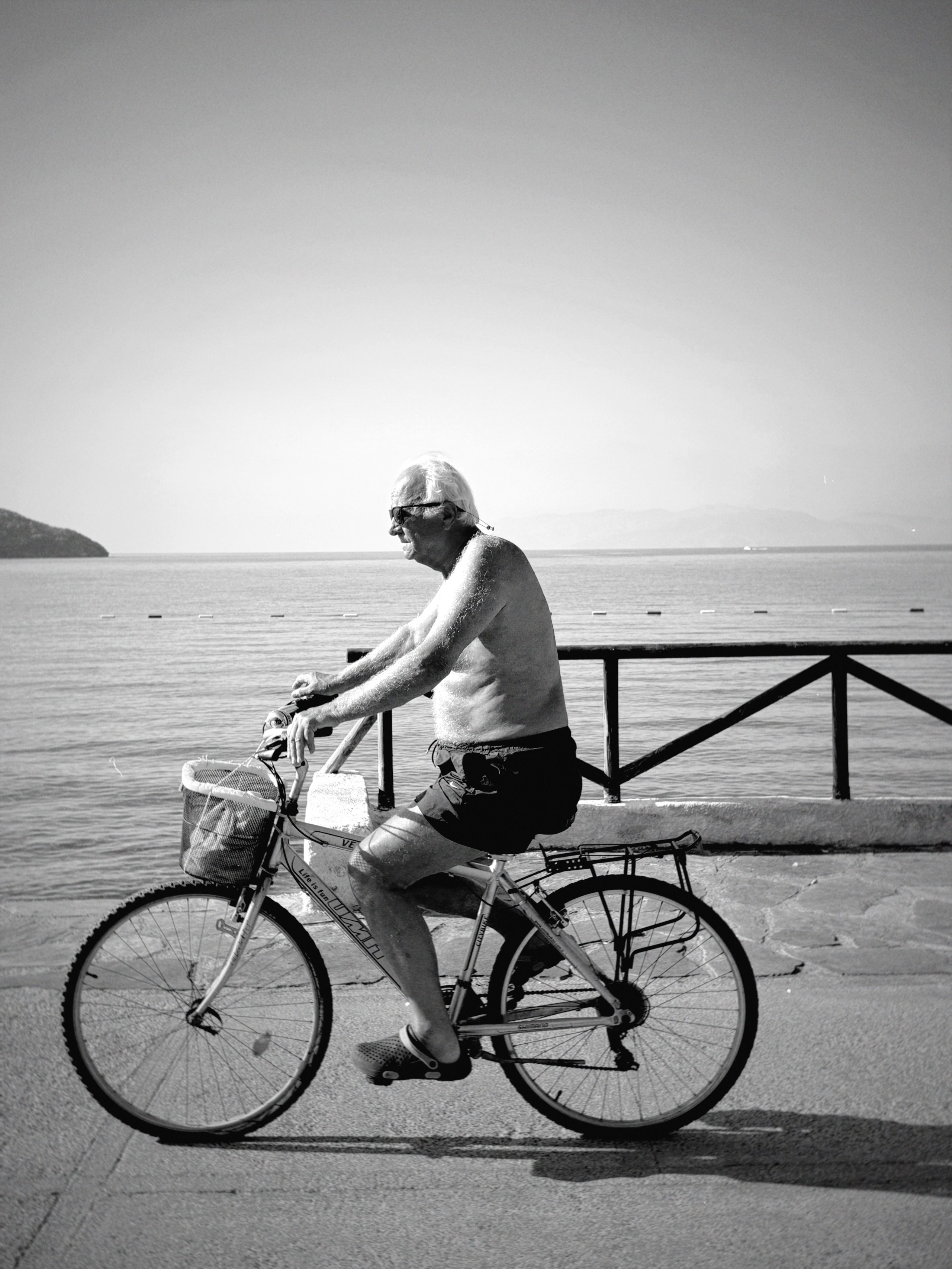 Фотограф на яхте в Бодрум — красивая фотосессия для девушек