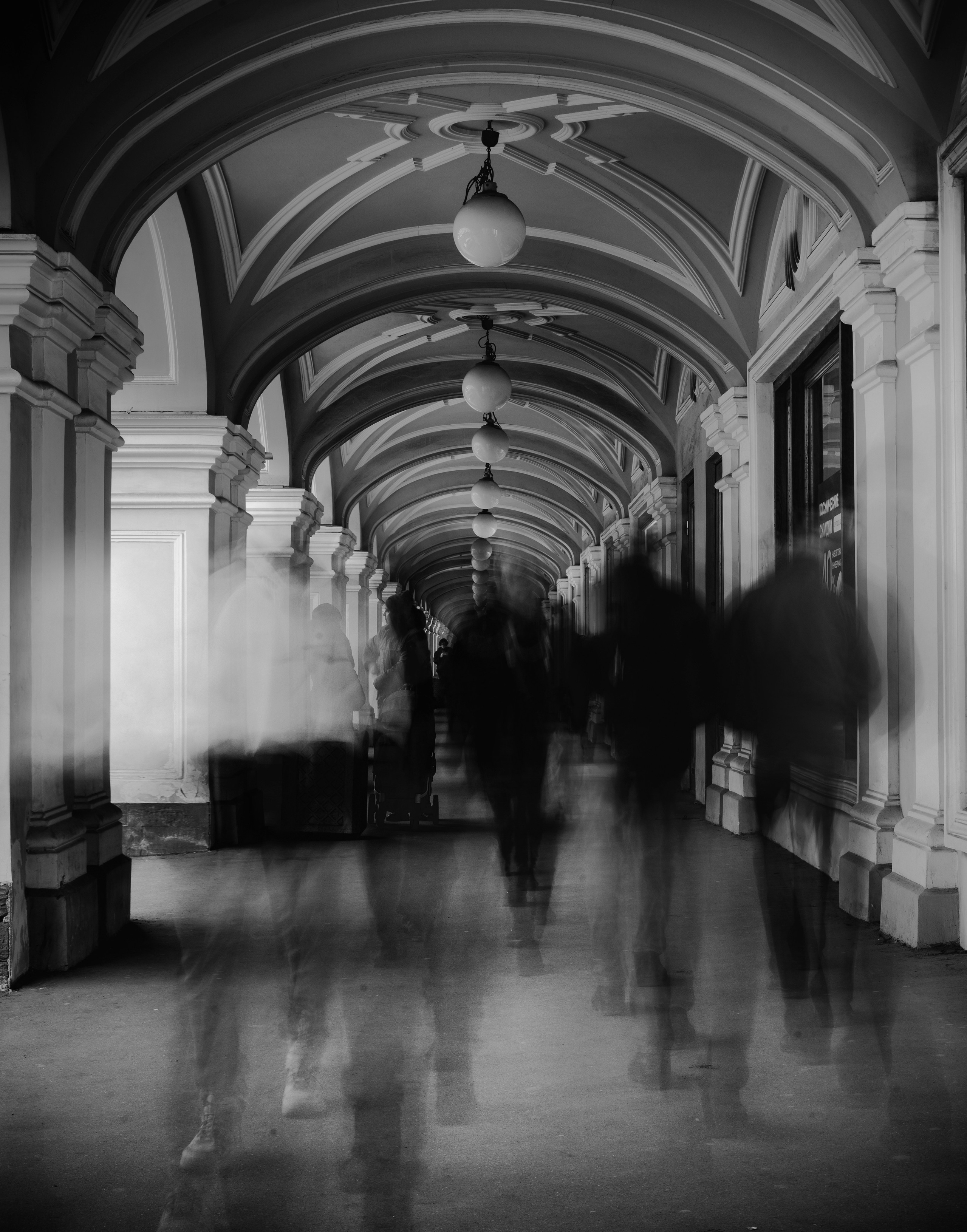 Черно-белая или цветная фотография: философия визуального выбора