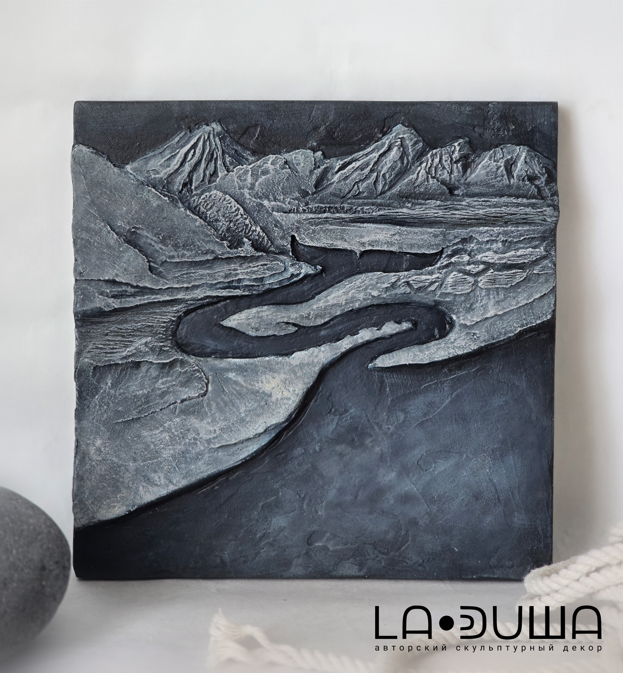 Вулканический дом. Авторские скульптурные панно на заказ | Художник-скульптор ᒪᗩ•ᕲᑌШᗩ (ВЛада)