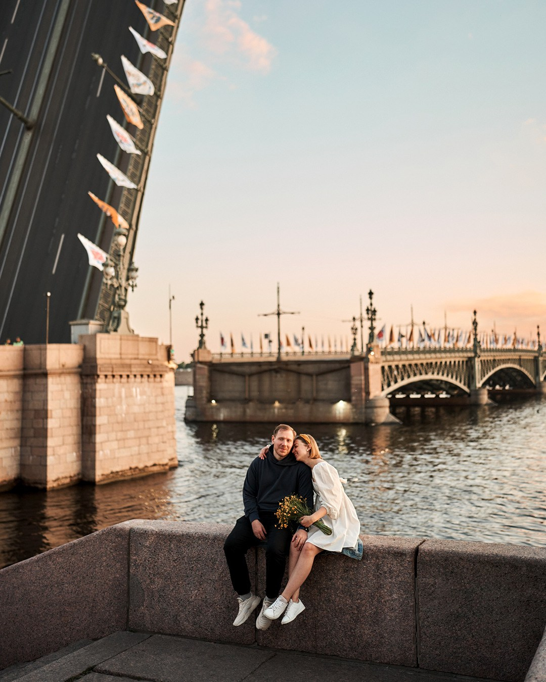 разводные мосты лавстори свадебная съемка семейный фотограф жених невеста свадьба питер СПб Петербург