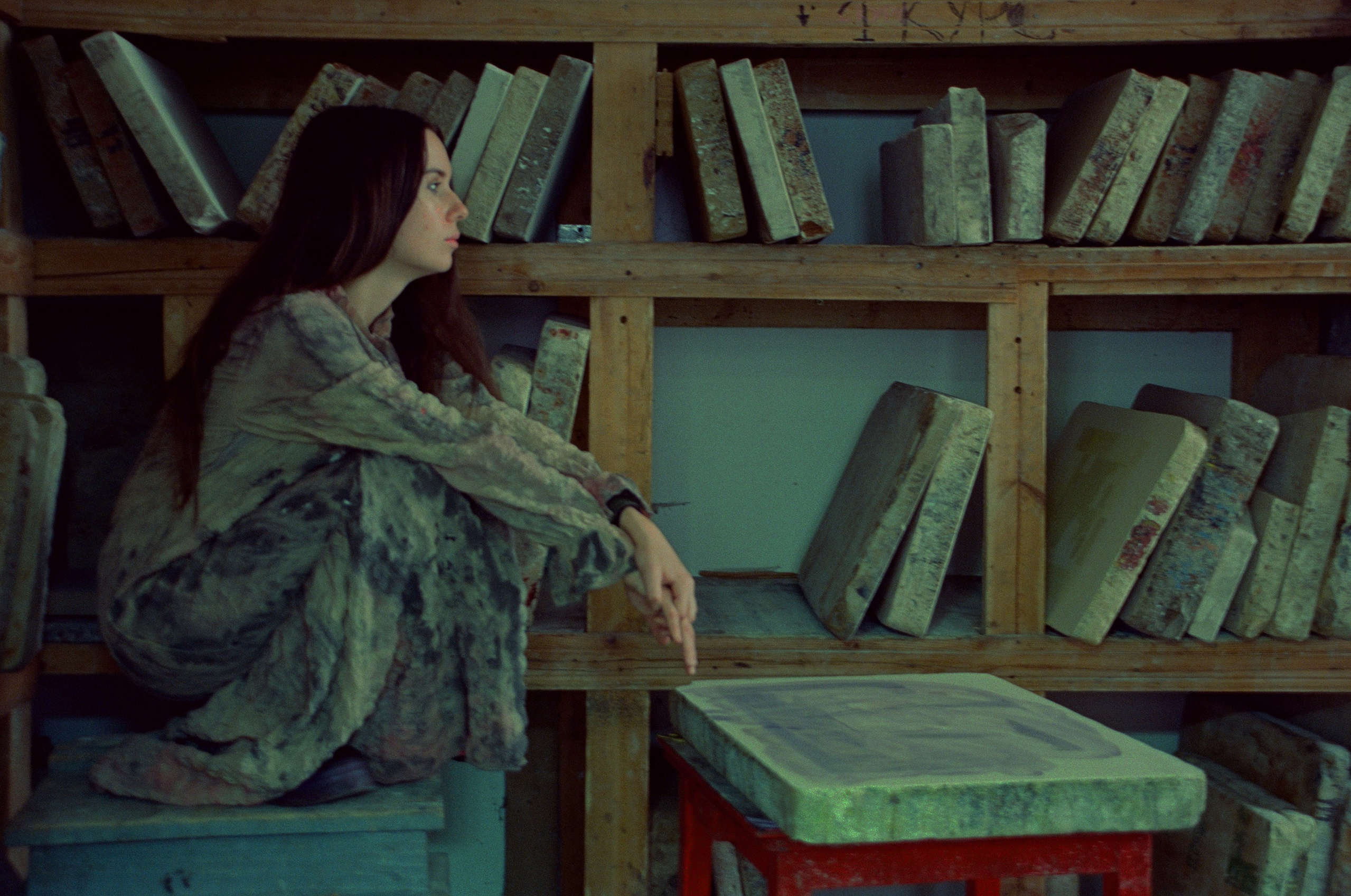 Фотосессия портретная на цветную пленку. Пленочный портретный фотограф в Москве. Портрет на пленочный фотоаппарат