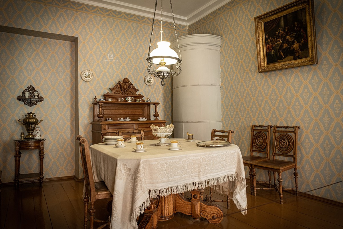 В гостях у Фёдора Михайловича Достоевского в Санкт-Петербурге. Фотограф и искусствовед в Туле и Санкт-Петербурге Нелли Некрасова