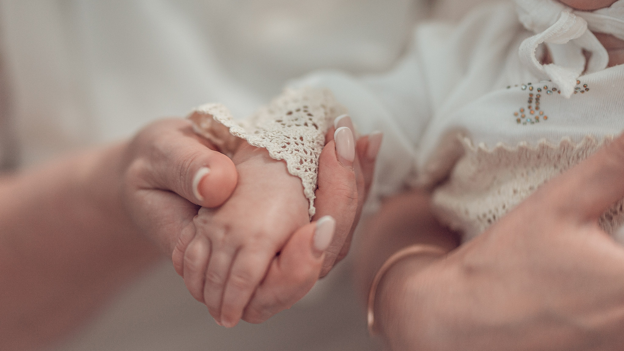 Фотограф КРЕЩЕНИЕ/ВЕНЧАНИЕ Калужская область