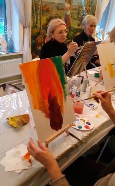 Мастер-класс "Интуитивная живопись" в Москве поселок Сокол - автор Марина Кузнецова