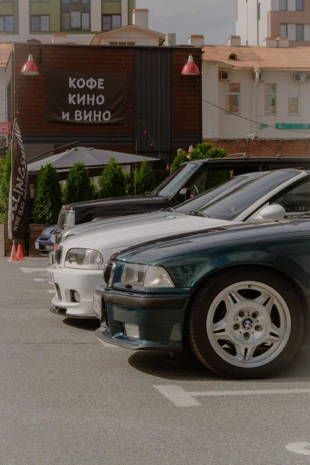 Cars and Coffee 22/04/23. Автомобильный фотограф Антон Цырулев