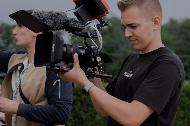 Корпоративное видео заказать в Москве | TOLBATOV PRODUCTION