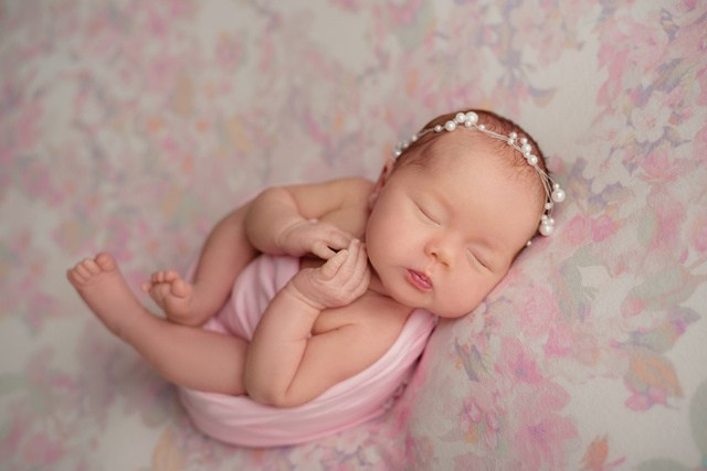 Услуги. Фотограф новорожденных во Владимире Анастасия Воробьева