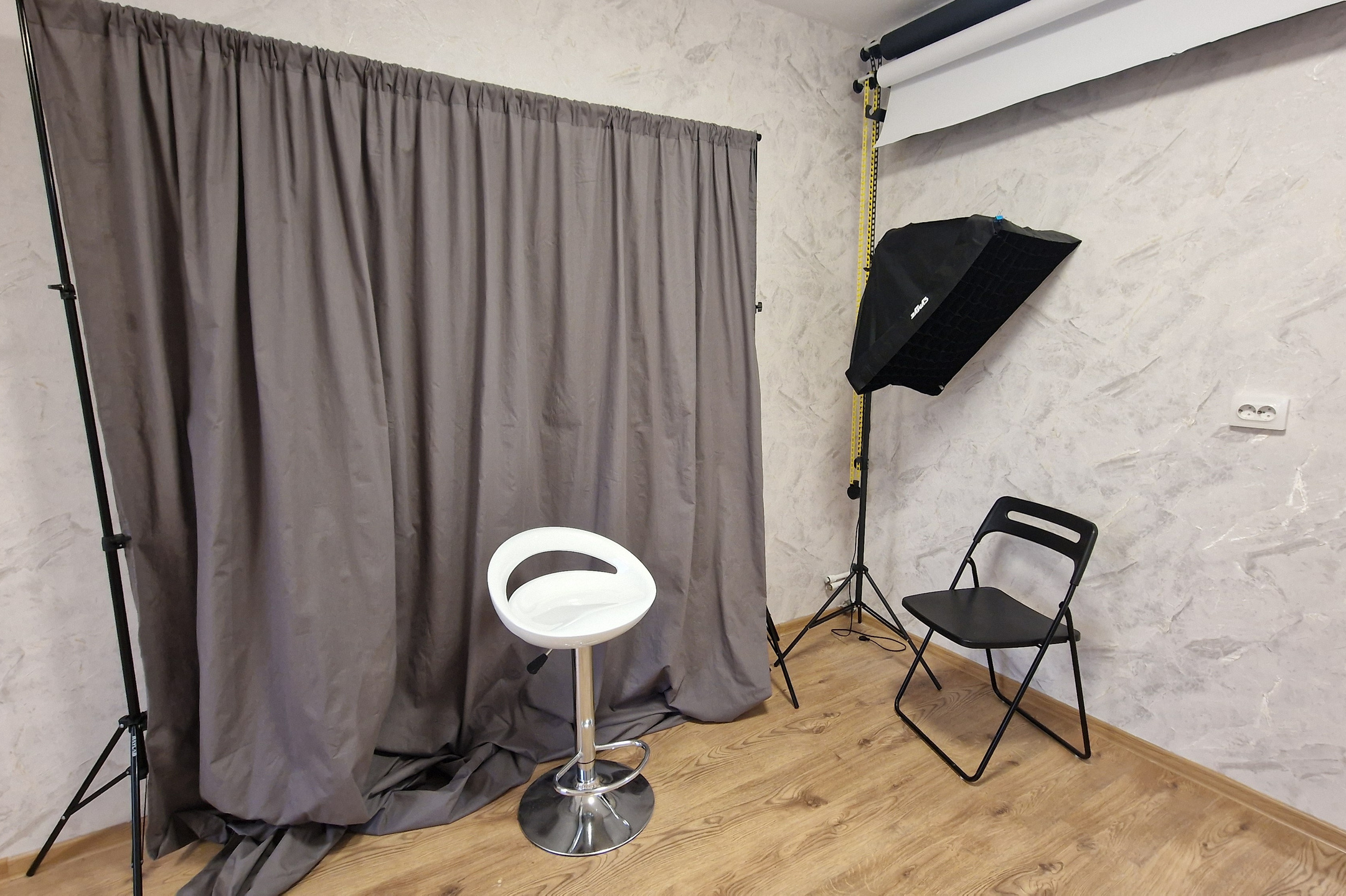 НАСИЖЕННОЕ МЕСТО. Фотограф состояний Марина Савинская