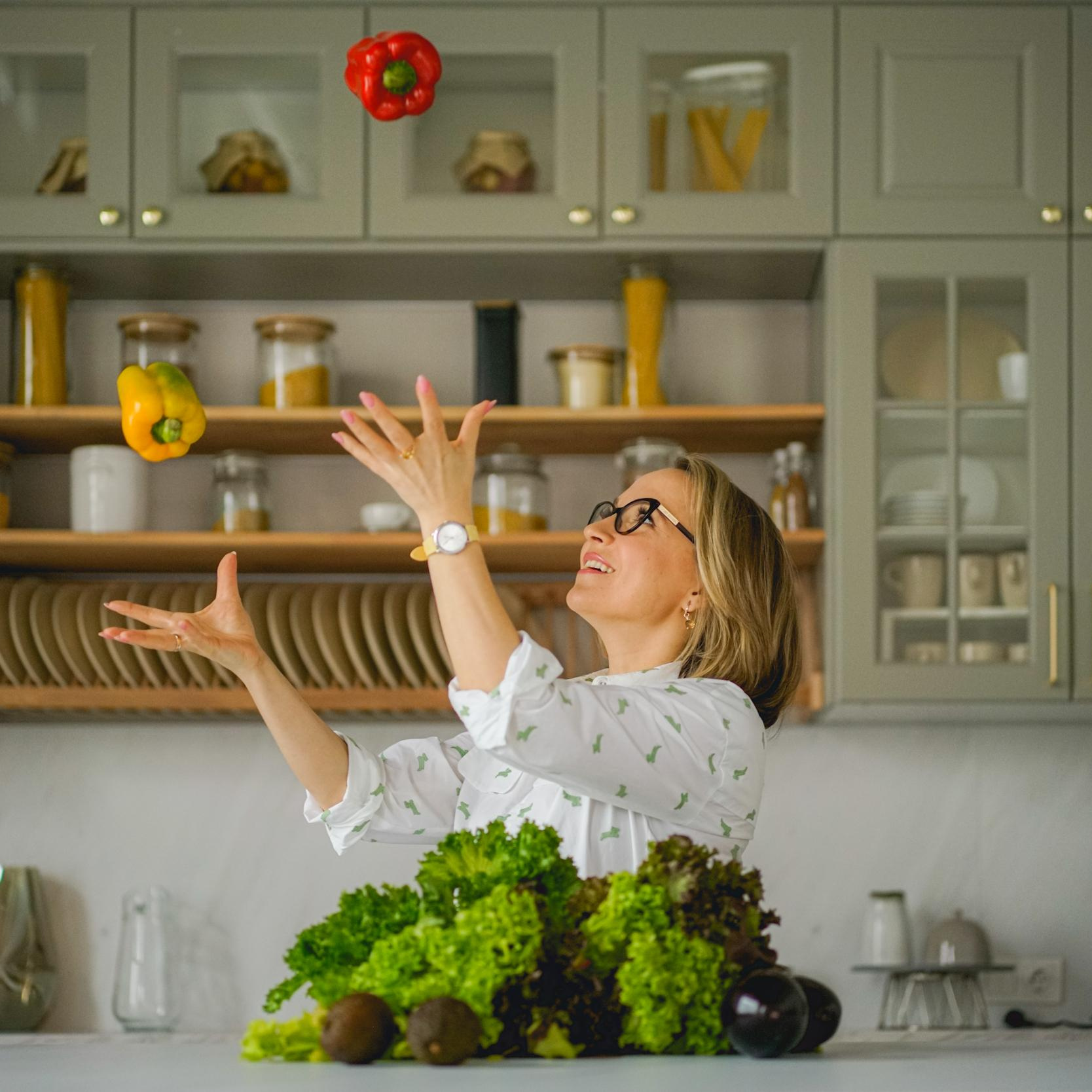 Услуги и цены. Анна Белашова ВЫПУСКНЫЕ АЛЬБОМЫ, фото и видеосъёмка