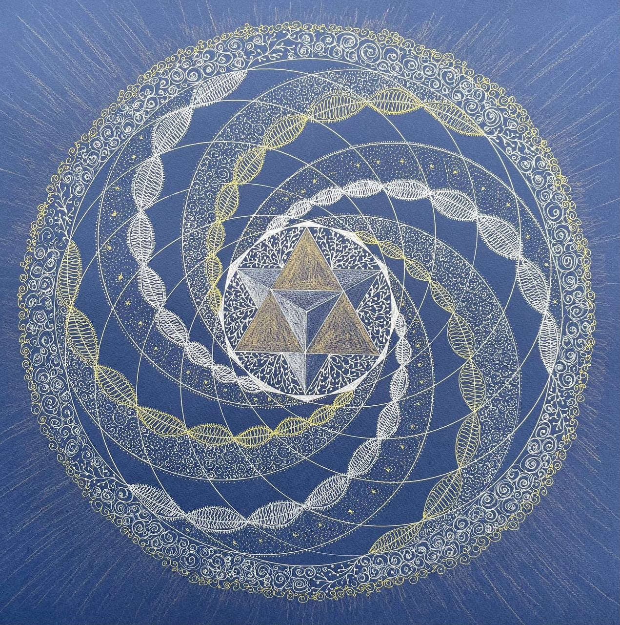 Arisa  — сакральные картины Мироздания