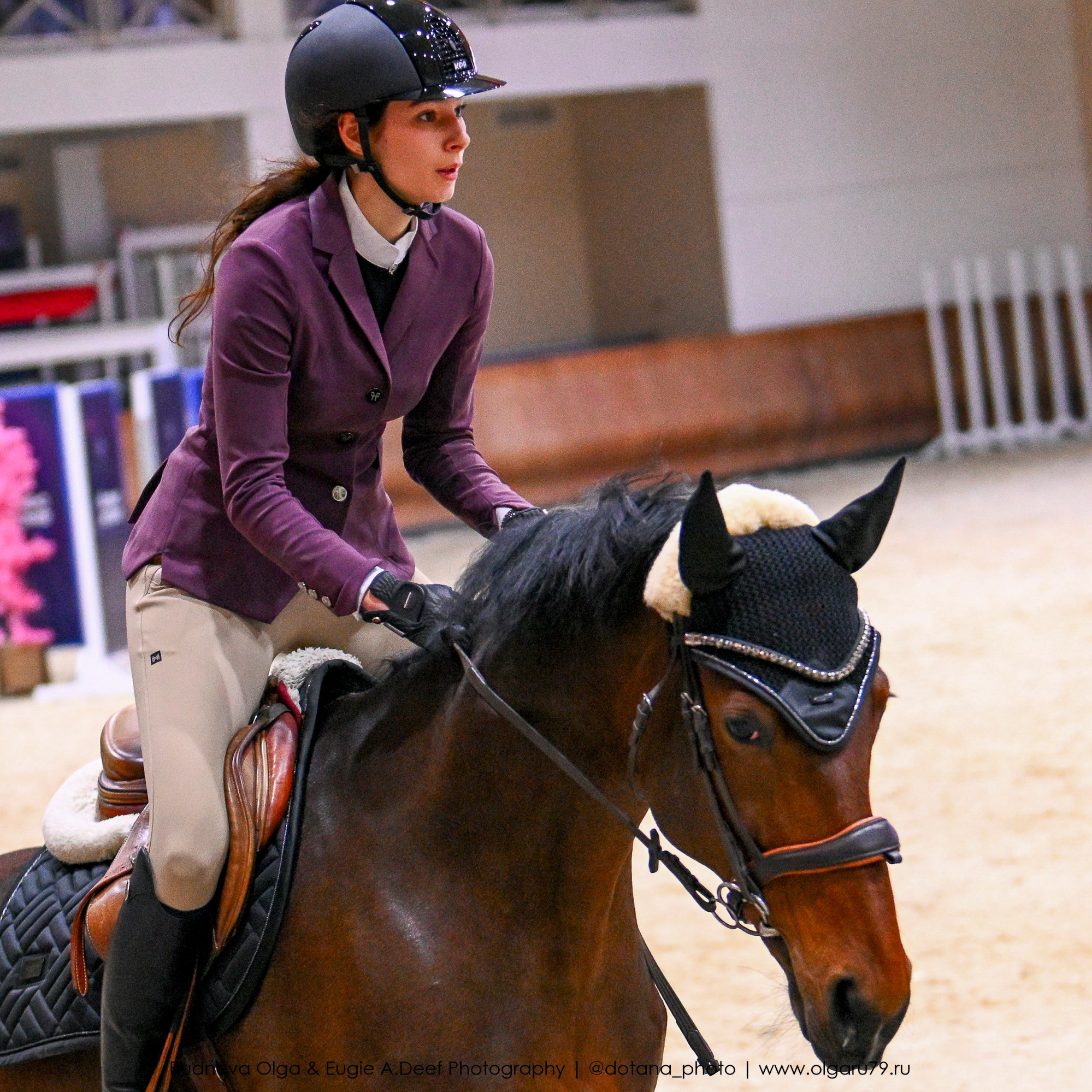 2025.10.26 — КСК Виват, Россия! конкур. ТУРНИРНАЯ КОННАЯ ФОТОГРАФИЯ, Руднева Ольга и Евгений Адеев