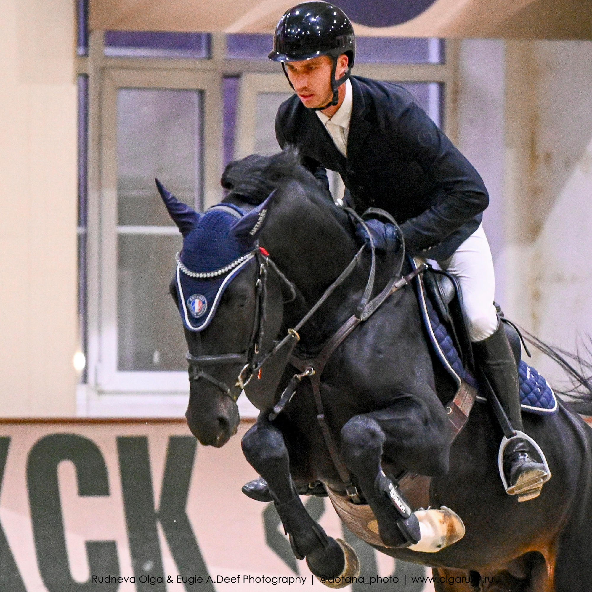 2025.10.26 — КСК Виват, Россия! конкур. ТУРНИРНАЯ КОННАЯ ФОТОГРАФИЯ, Руднева Ольга и Евгений Адеев