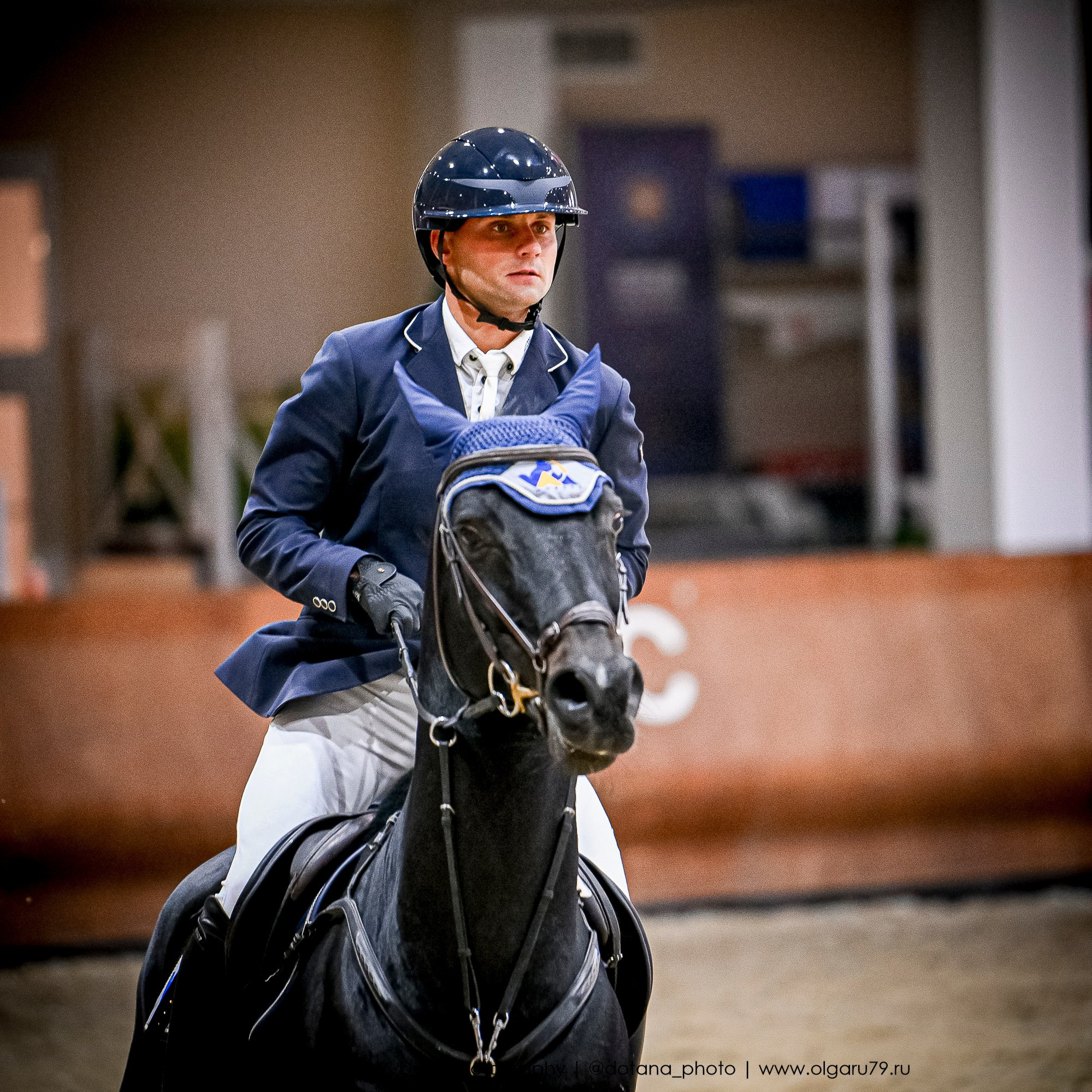 2025.10.26 — КСК Виват, Россия! конкур. ТУРНИРНАЯ КОННАЯ ФОТОГРАФИЯ, Руднева Ольга и Евгений Адеев