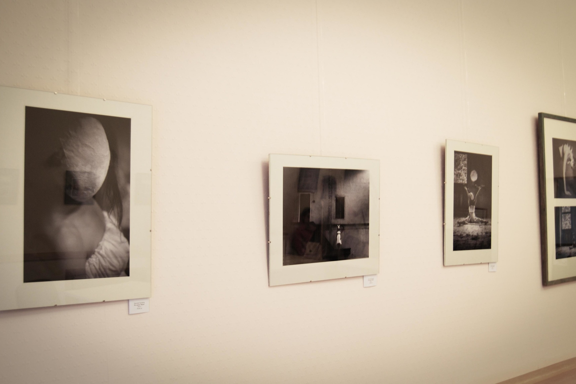 Exhibitions. Фотограф Женя Грош в Москве