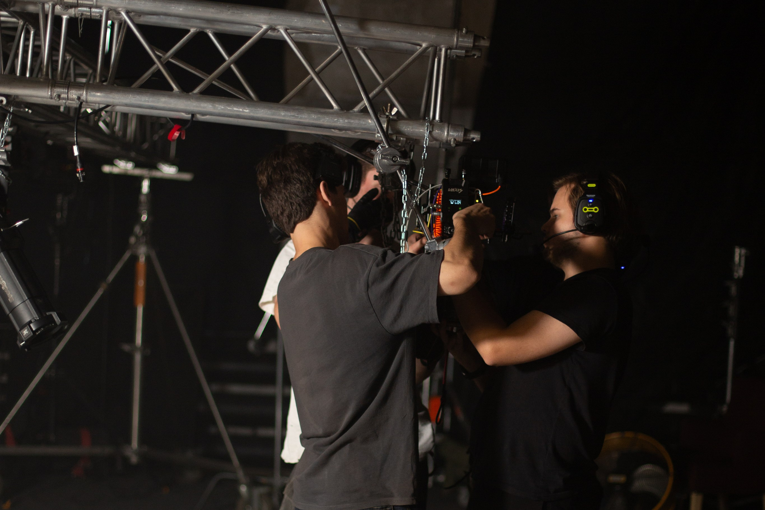 Контакты. GALLERY