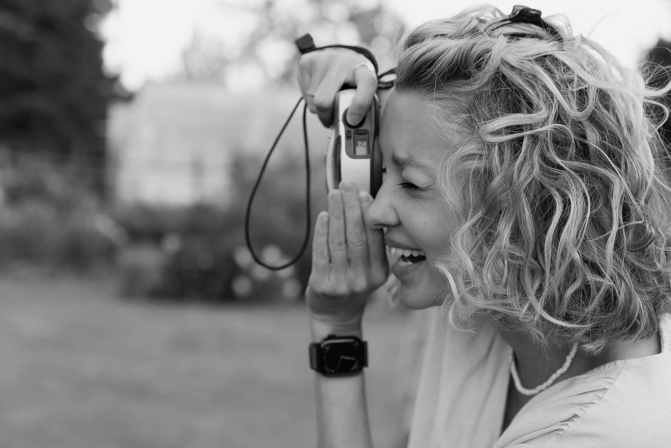 ЗНАКОМСТВО. ВИДЕОГРАФ, РЕЖИССЕР — КАТЯ ГУСЕВА