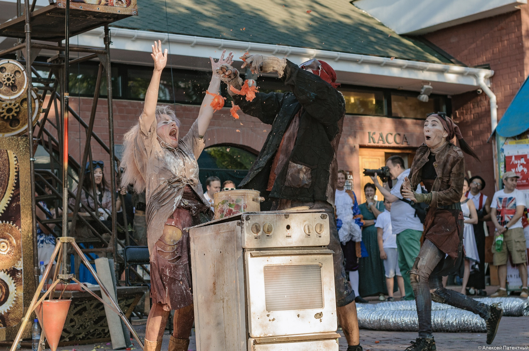 16-й сезон — полёт нормальный!. Журнал о самом особенном. Пермь и Пермский край