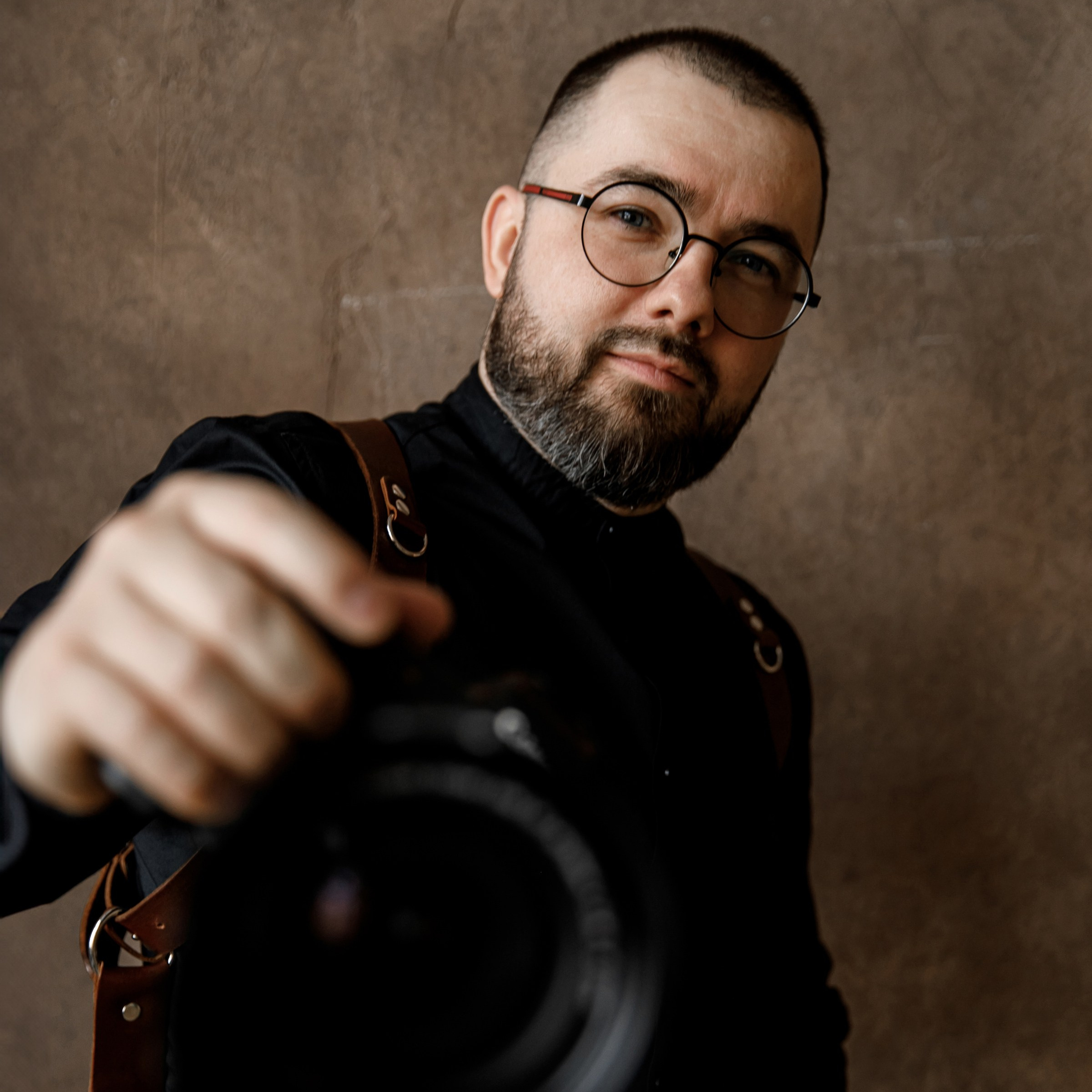 Контакты. Свадебный фотограф в Екатеринбурге Александр Перепечин