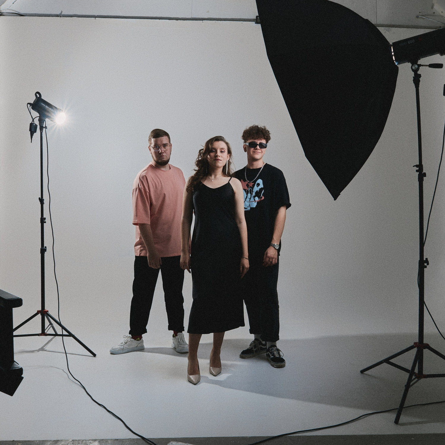 Прайс другое. Фотограф и видеограф в Кургане Леонид Корнильев