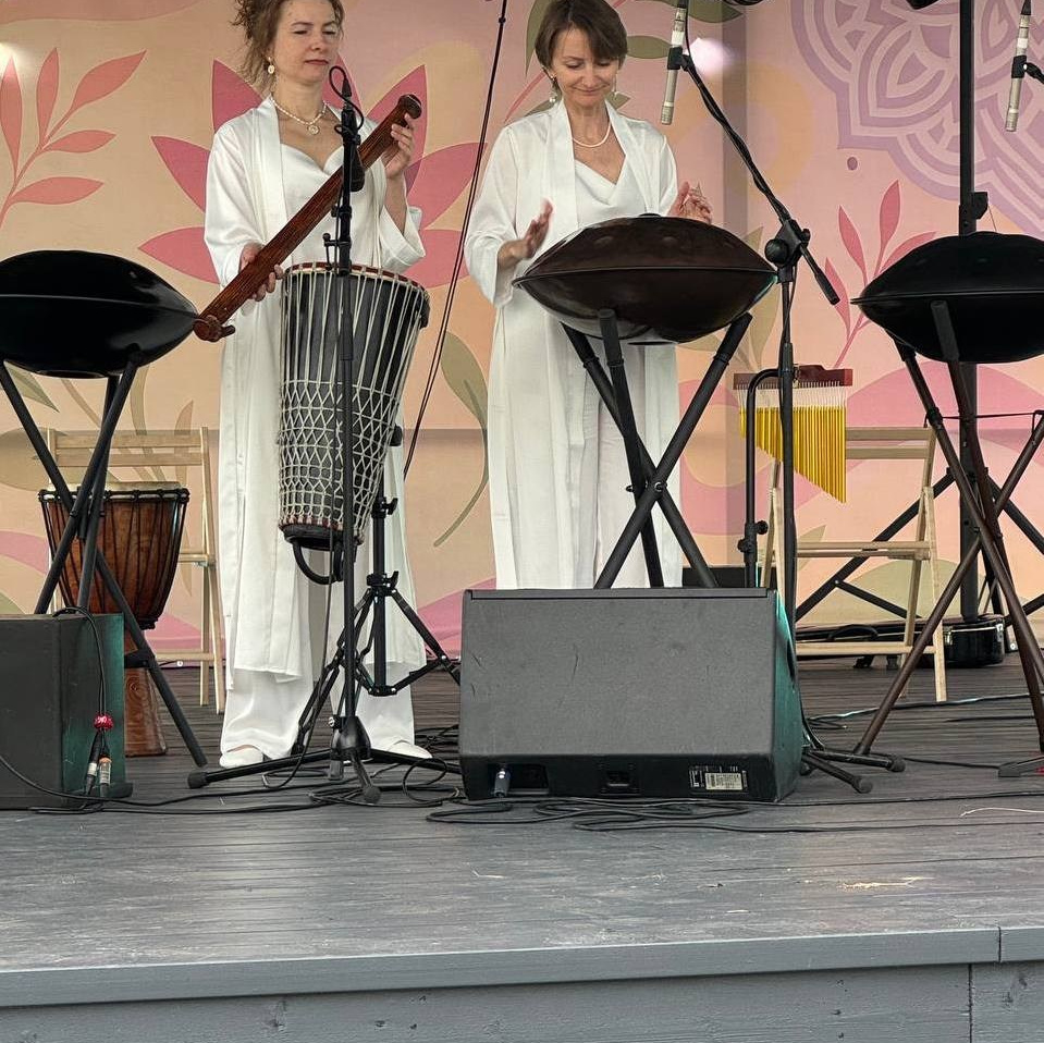 Выступления. Ханг-дуэт «Биение Сердца»