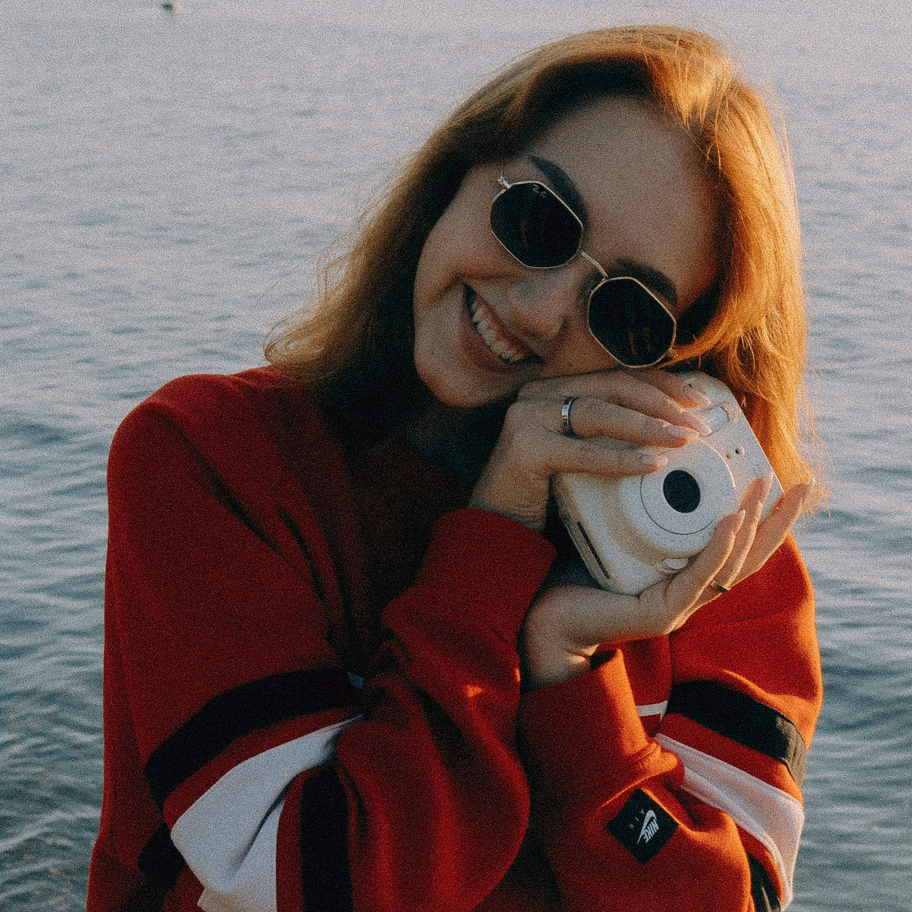 Контакты. Фотограф Софа Самара