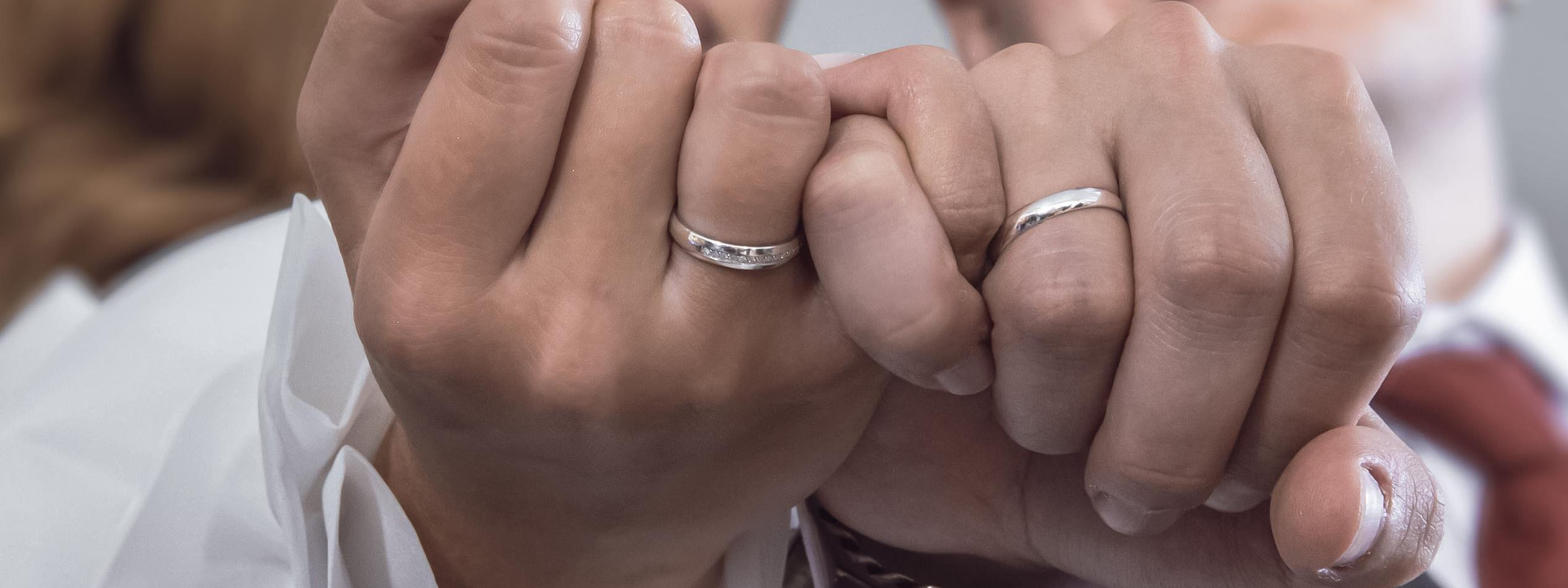 Услуги и цены на фотосессии Екатеринбург Москва. Портретный, fashion, свадебный, предметный фотограф для маркетплейсов (Озон, Wildberries, Мегамаркет) Андрей Наговицин. Екатеринбург. Москва