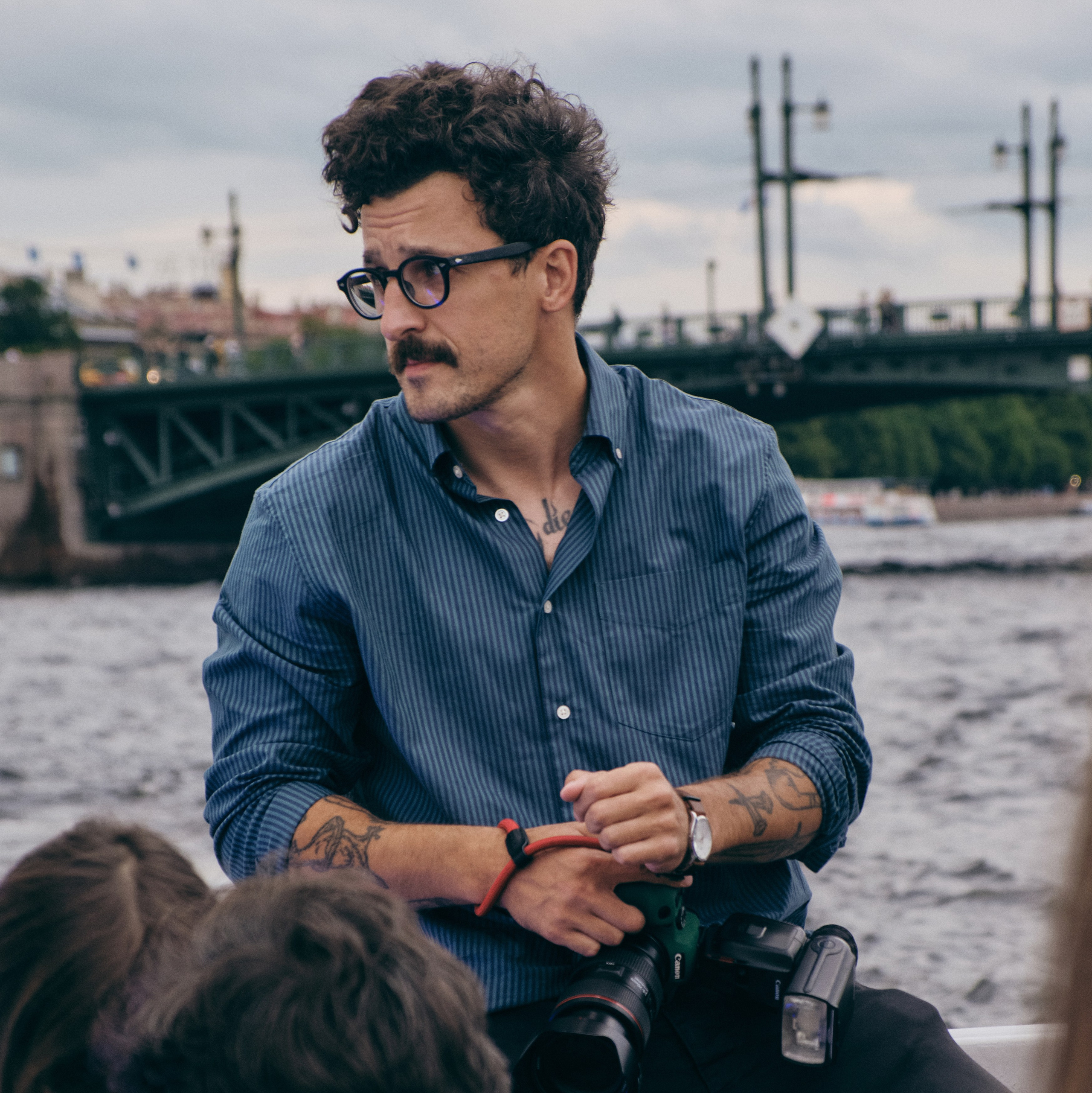 Контакты. Снимаю съемки