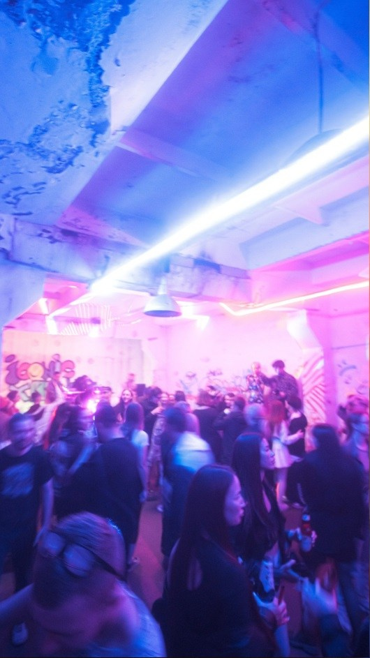 Контакты. Вечеринки и мероприятия Магадан