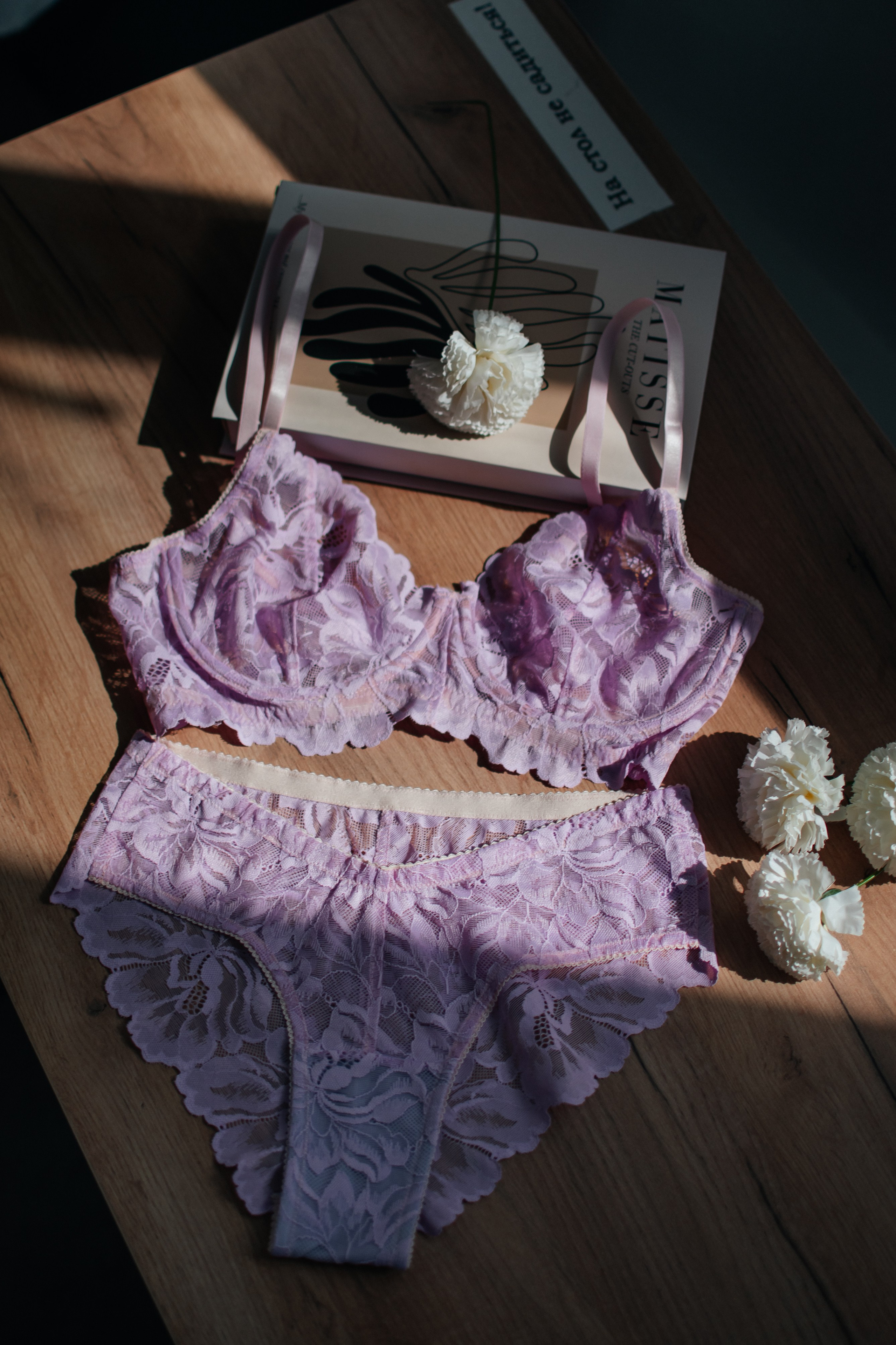 Каталог. VAM brand — нижнее бельё ручной работы