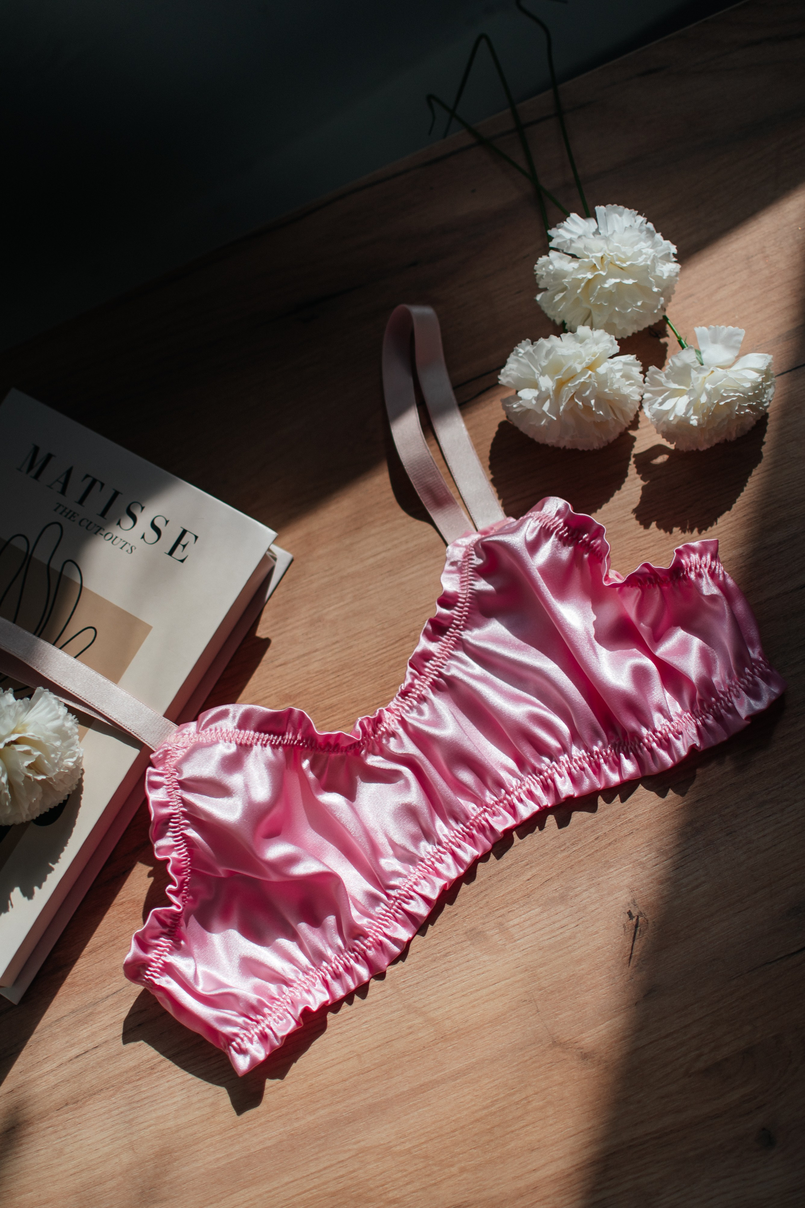 Каталог. VAM brand — нижнее бельё ручной работы