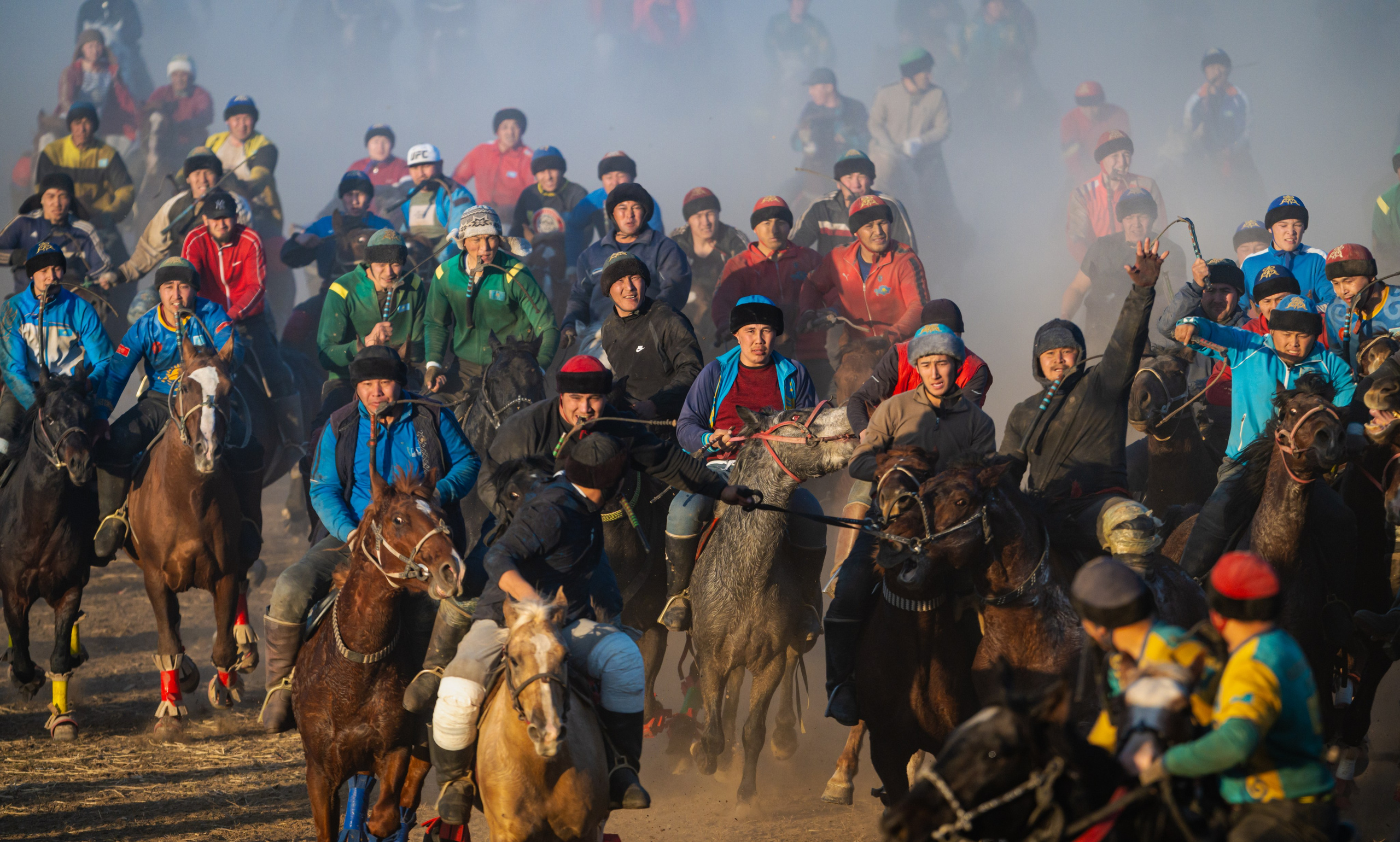 MURA. Картины о красоте, культурных ценностях и традициях Казахстана