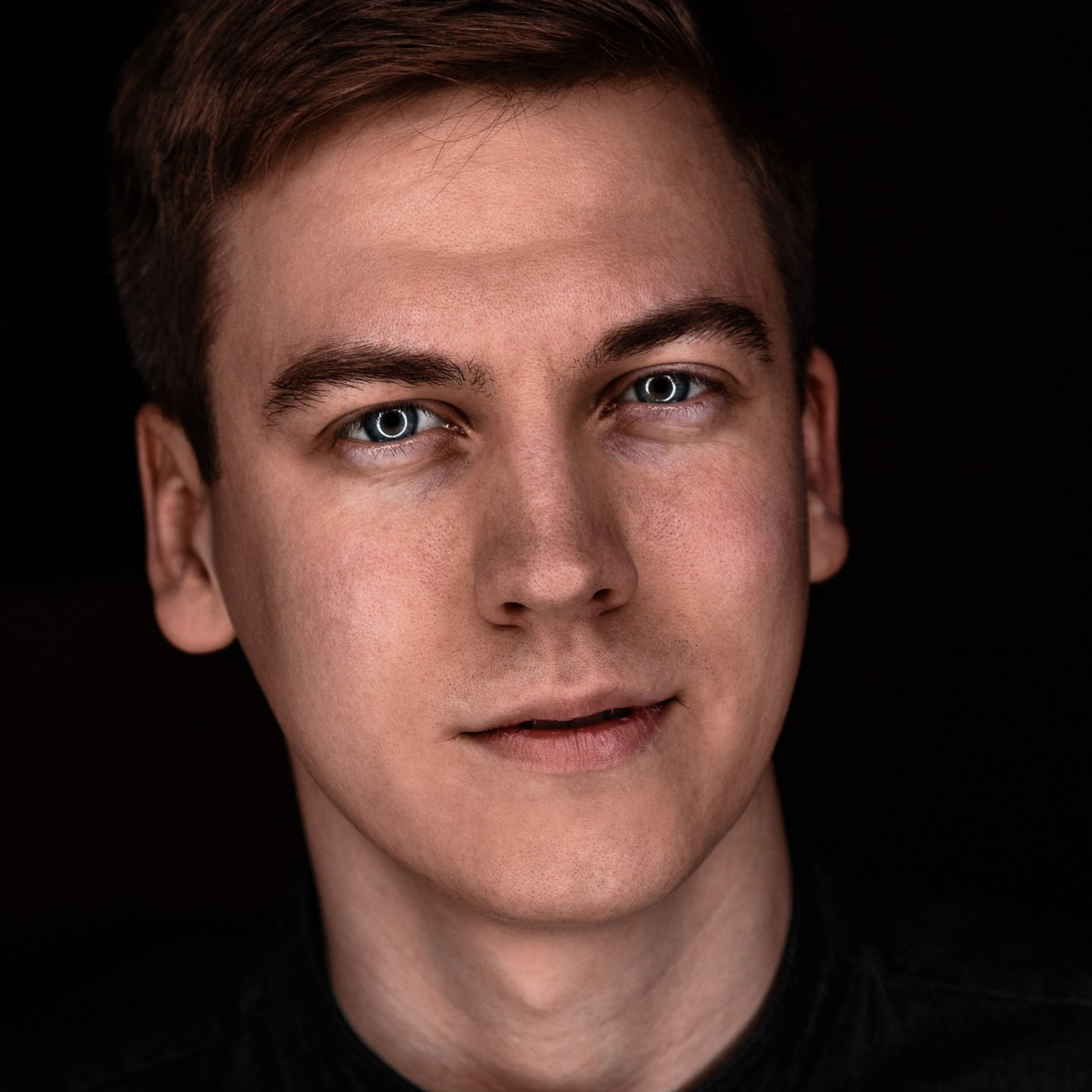 Контакты. Профессиональный фотограф в Волгодонске и Ростове Владимир Казак