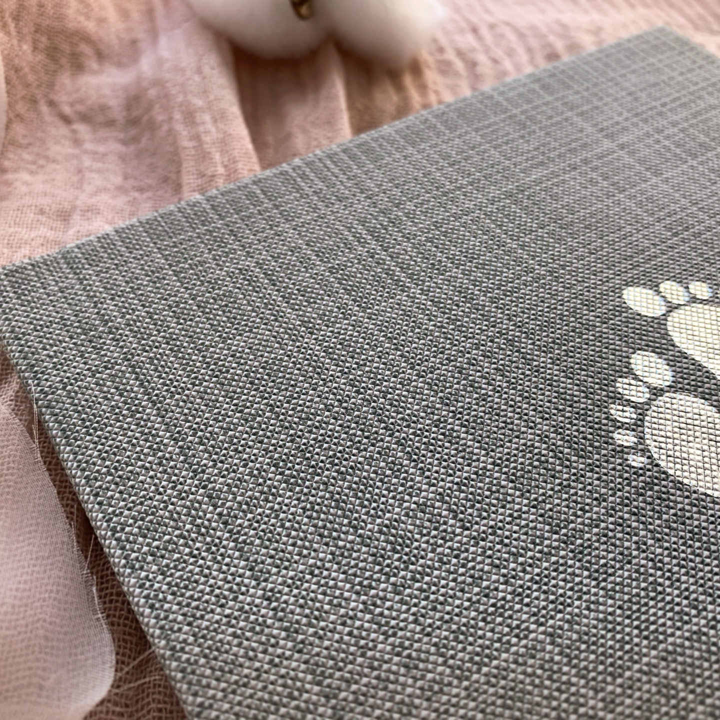 Печать фотокниг Тюмень. Фотограф в стиле минимализм Тюмень