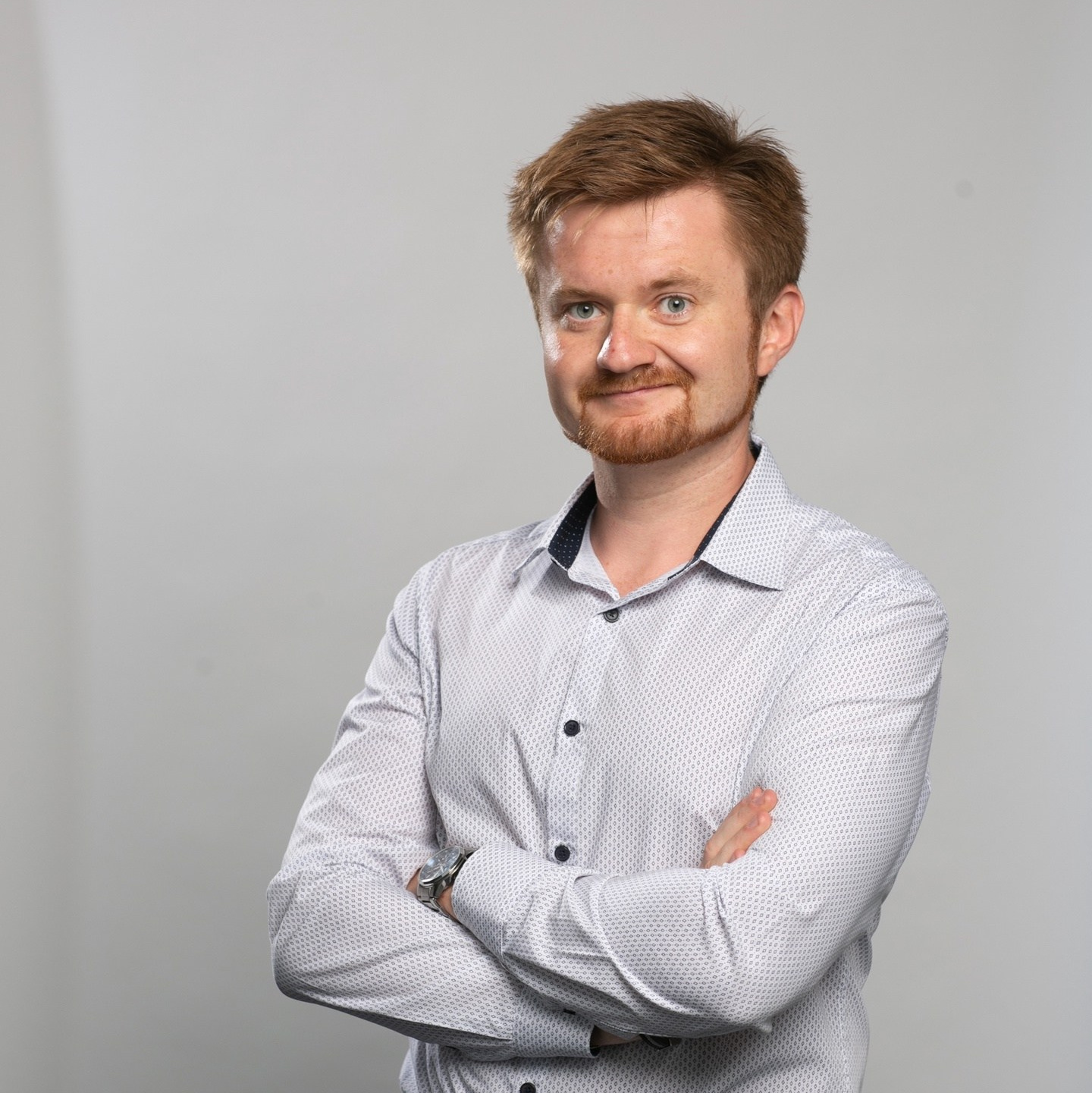 Контакты. RedGeek - блогер и стручњак за образовање и ИТ Кирил Ситнов