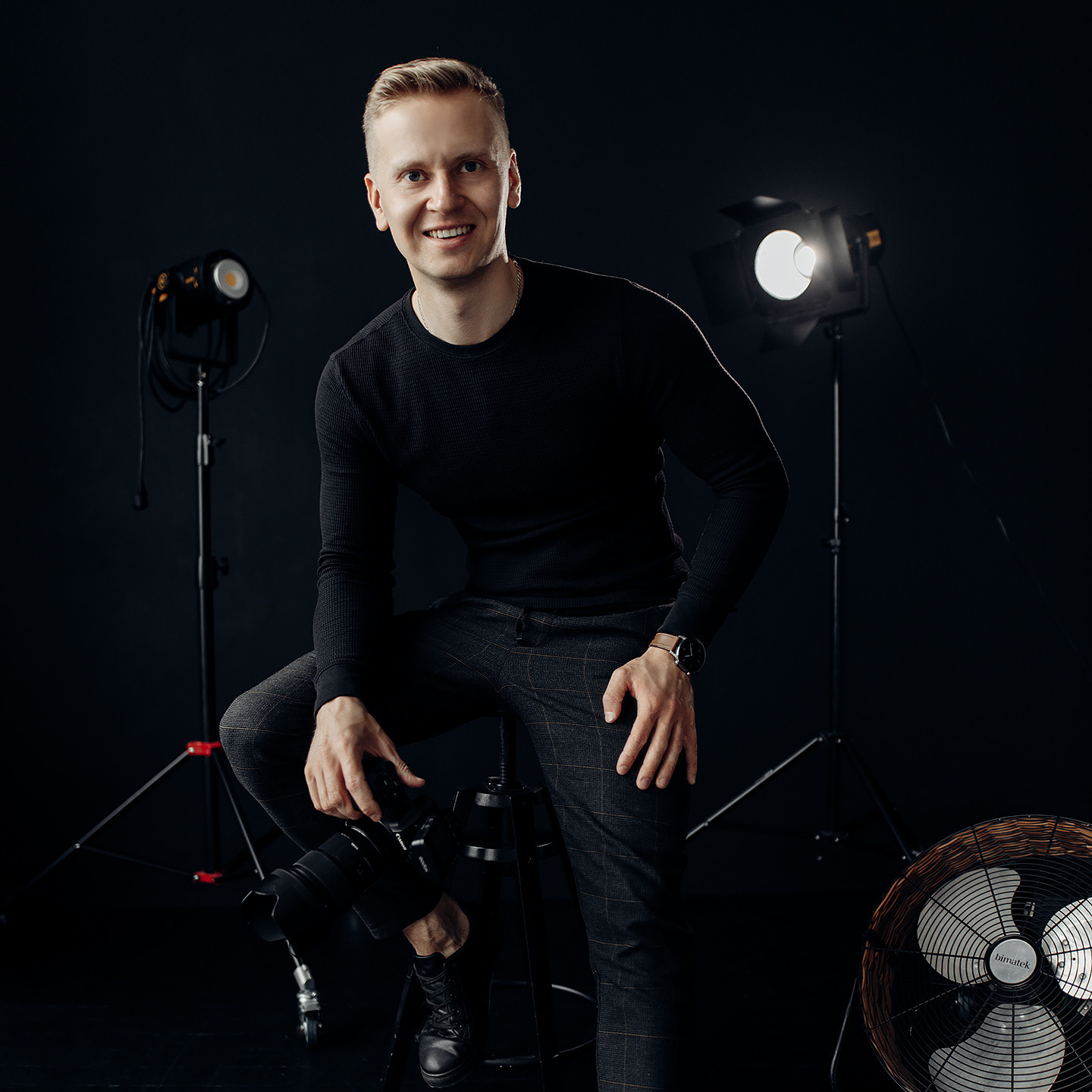 Контакты. Вода — фотостудия в центре Брянска