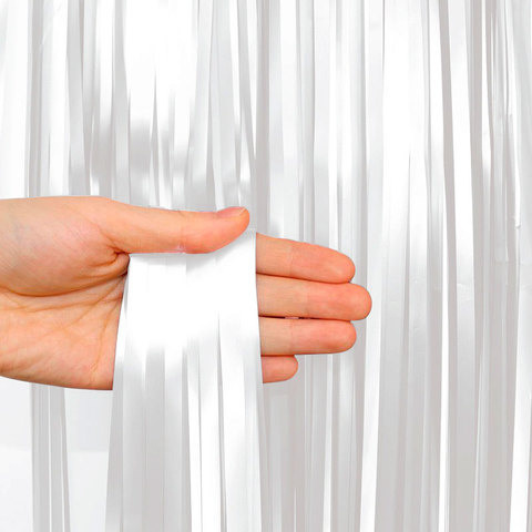 Фотозона с дождиком. Студия праздничного декора