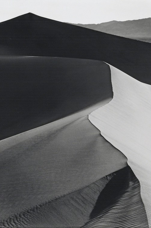 История фотографии. Восход солнца в дюнах. Энсел Адамс.