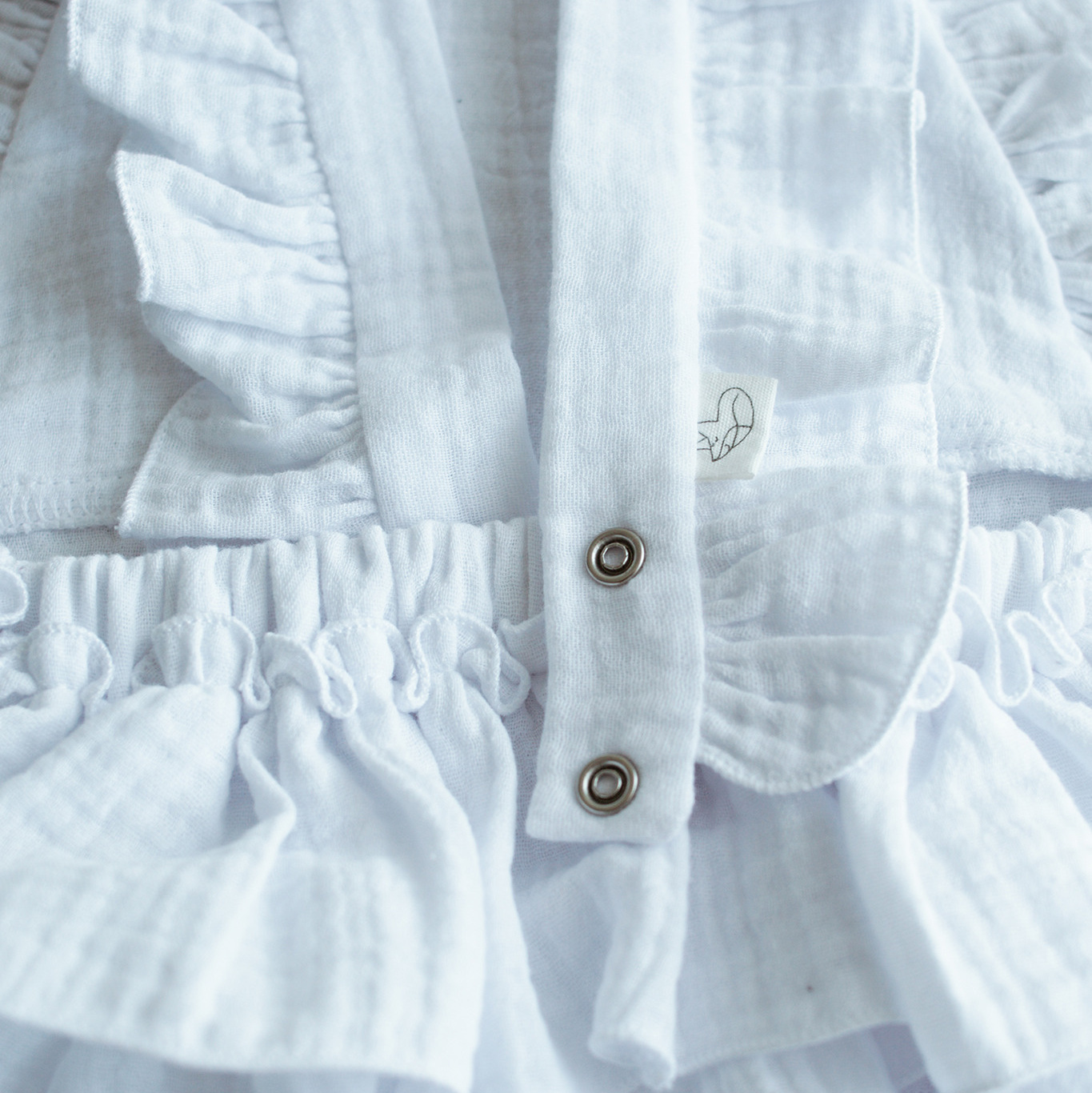 N-071 Ромпер с воланами белый 62. Эко-одежда для детей