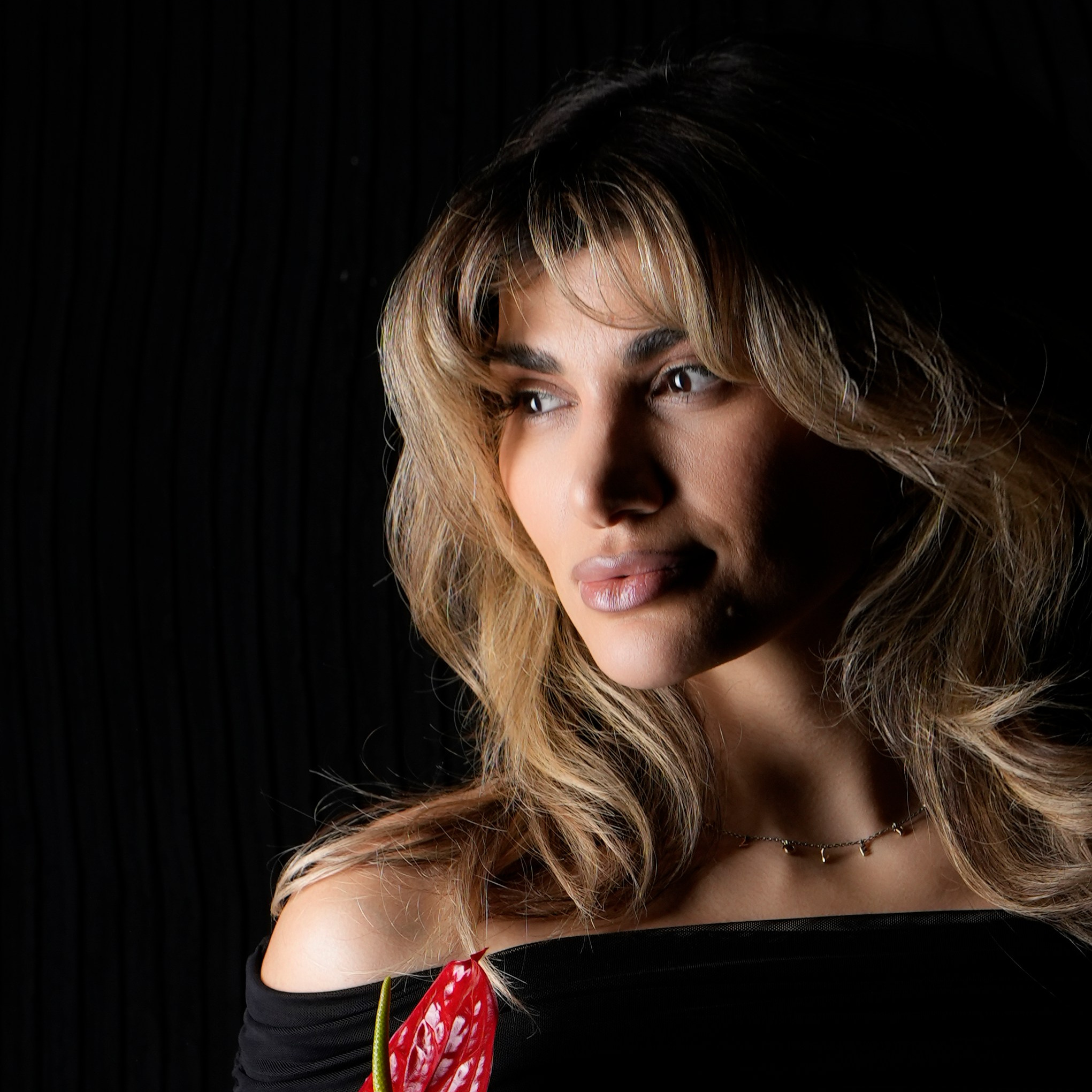 ЖЕНСКИЙ ПОРТРЕТ. Фотограф в Сочи Лара Salut