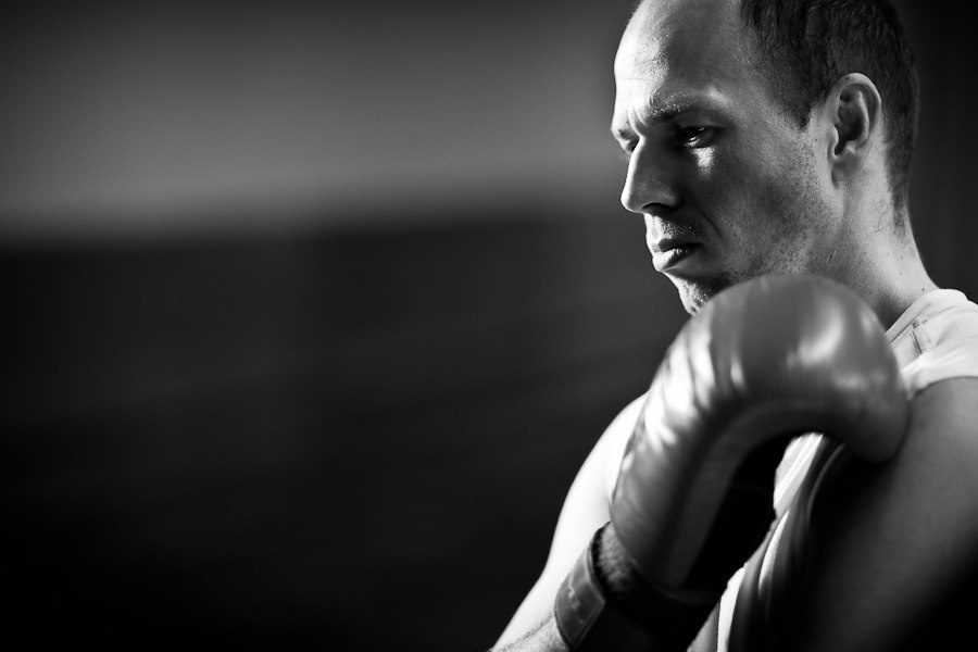 ПСИХОЛОГИЧЕСКИЙ ПОРТРЕТ: ЗАСТЫВШЕЕ КИНО. Фотограф Дмитрий Грант