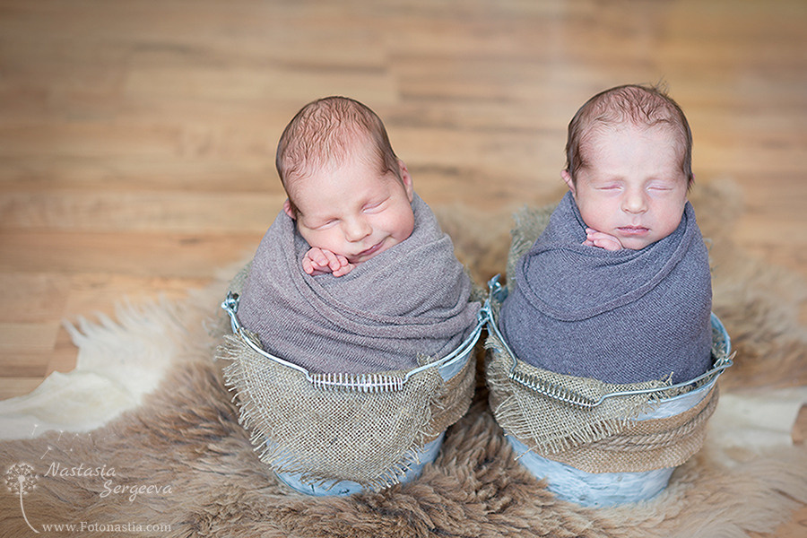 Фотосессия новорождённой двойни. Фотограф на роды и ньюборн в Санкт-Петербурге | Настасья Сергеева