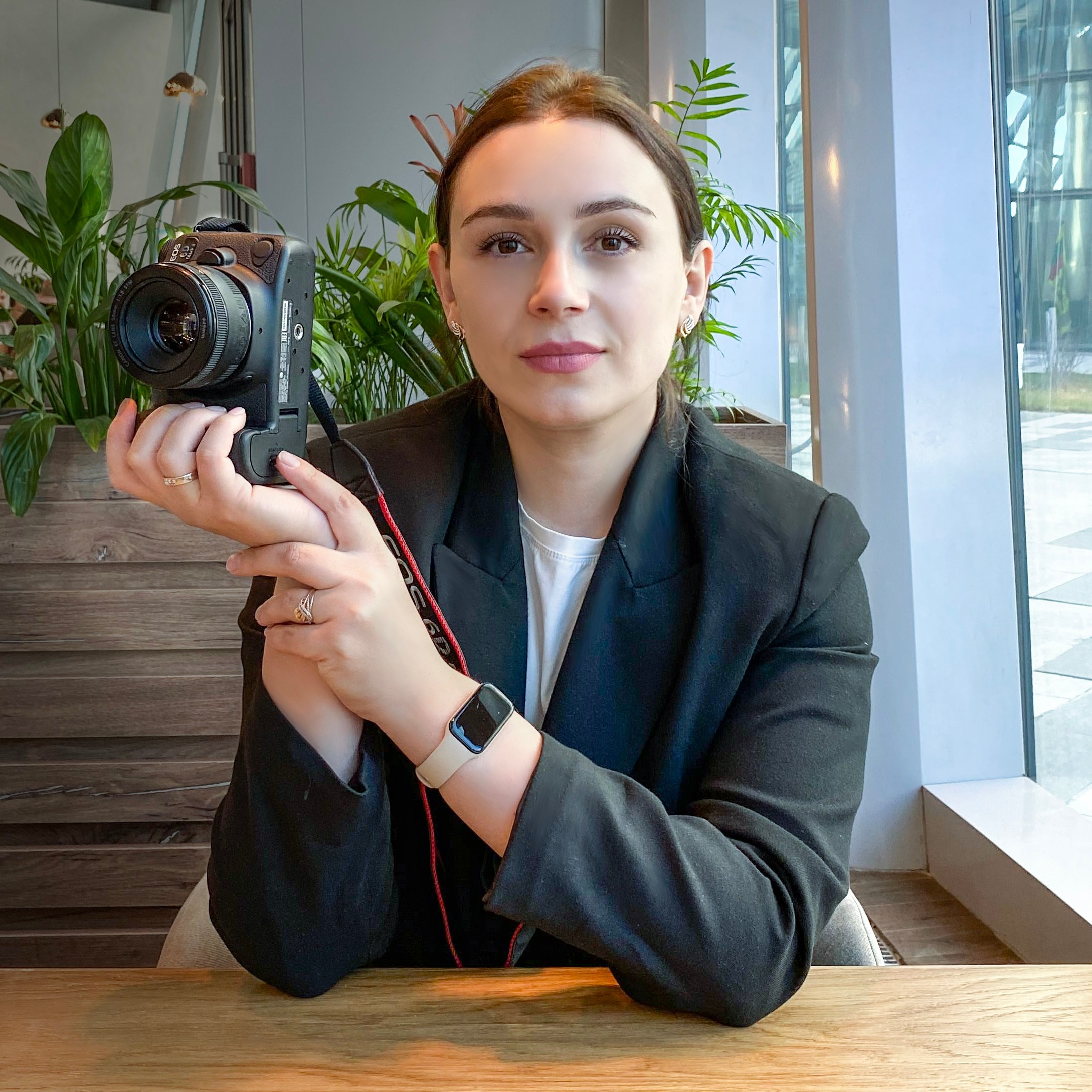 Контакты. Фотограф в Астане Елена Козик