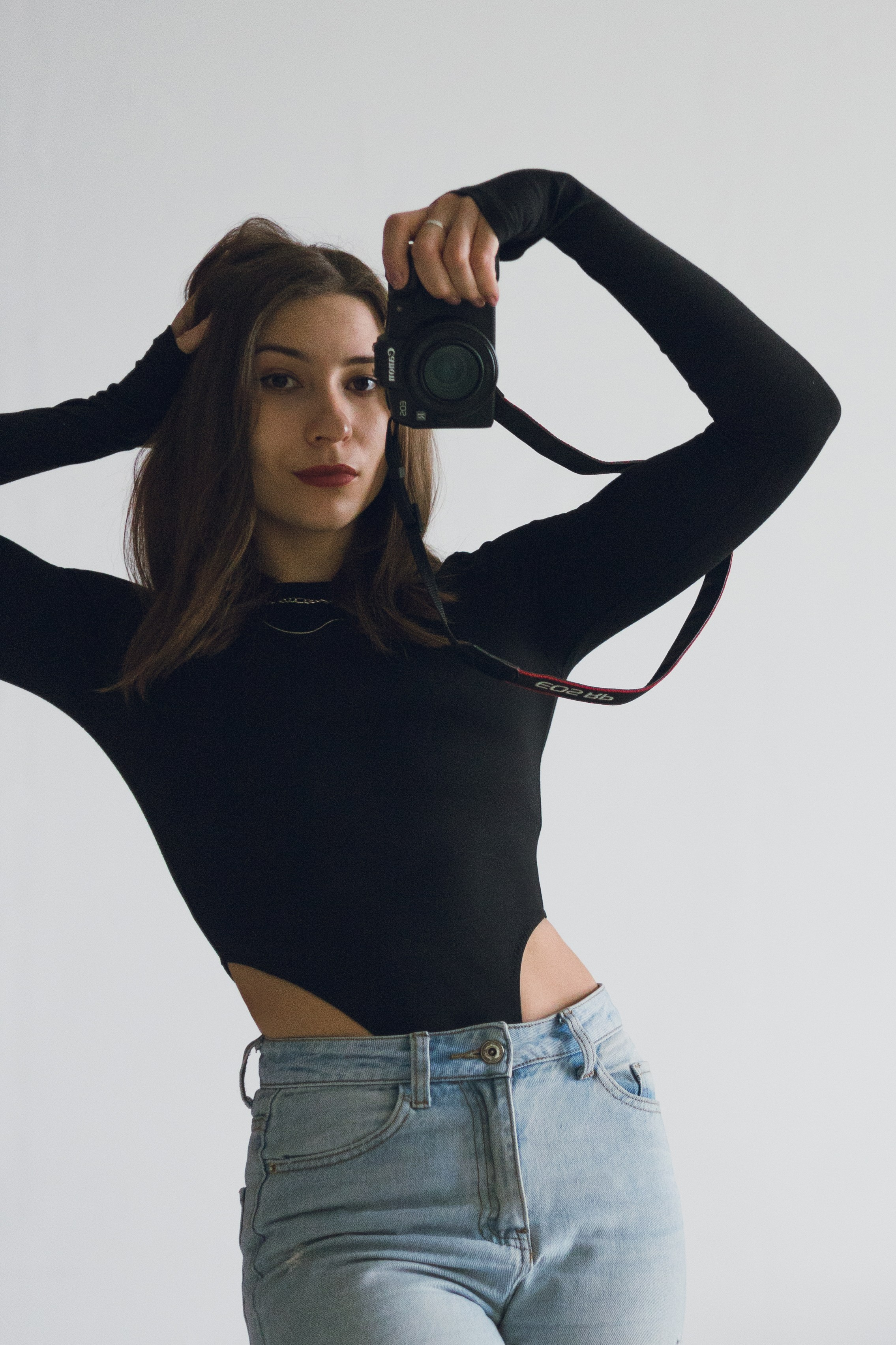 Контакты. Фотограф Евгения Ошкина, Саранск