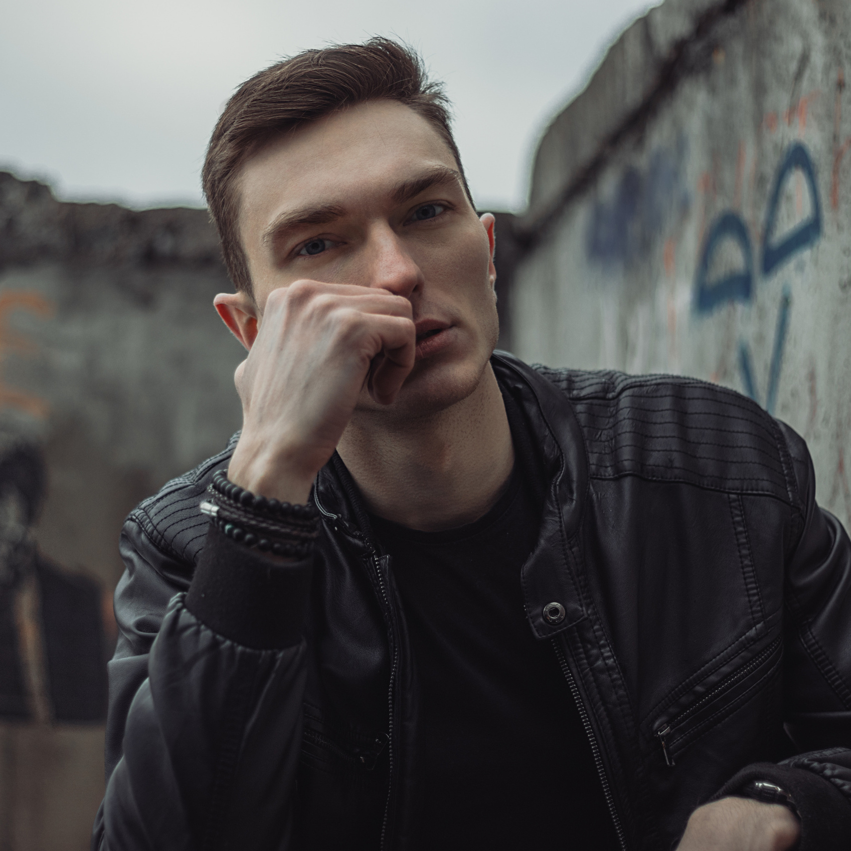 Обо мне. Портретный фотограф в Калуге Денис Чичагов